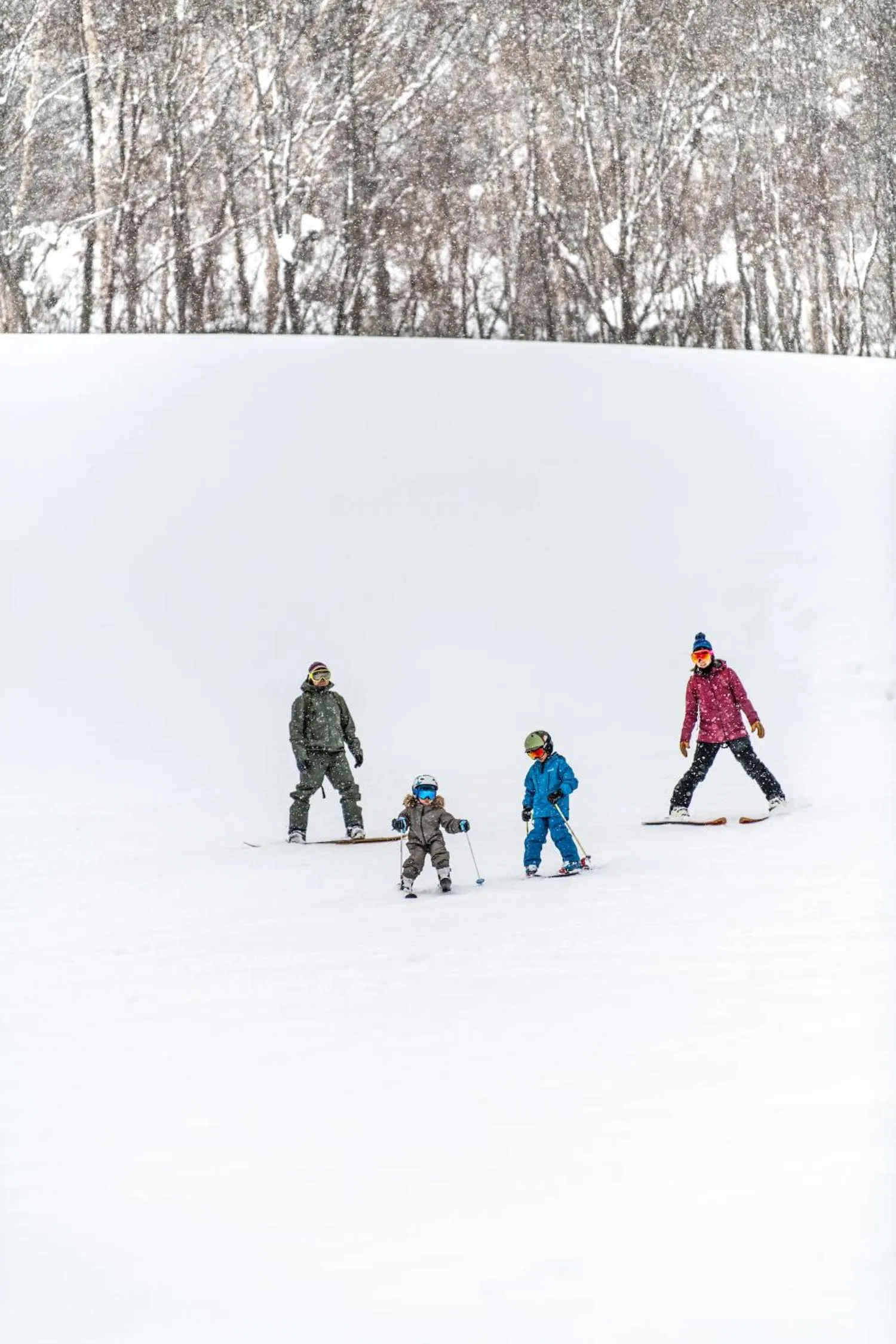Skiing in Yu Kiroro, Ski-in Ski-out Luxury Residences