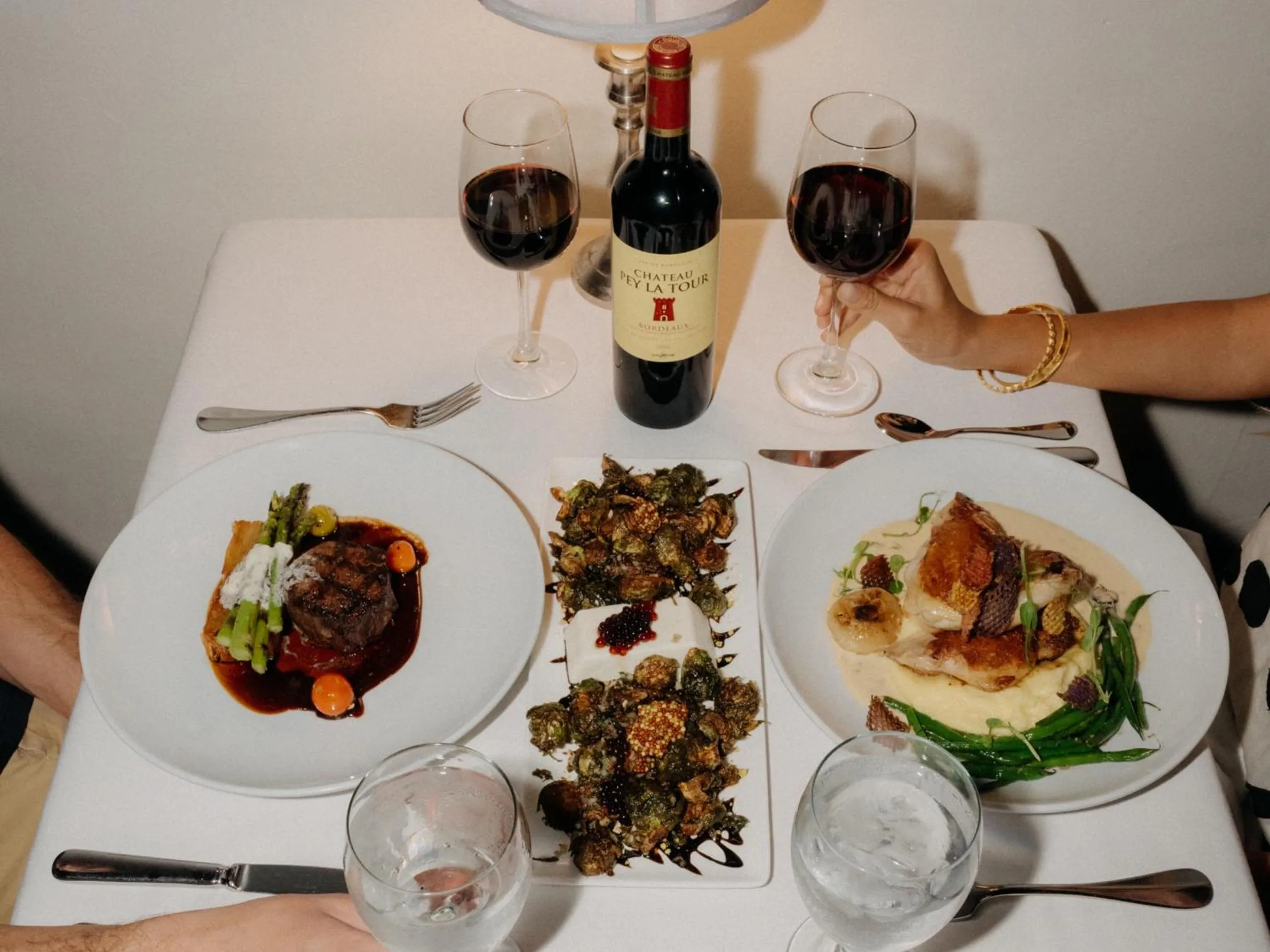 Restaurant/places to eat in Arizona Inn