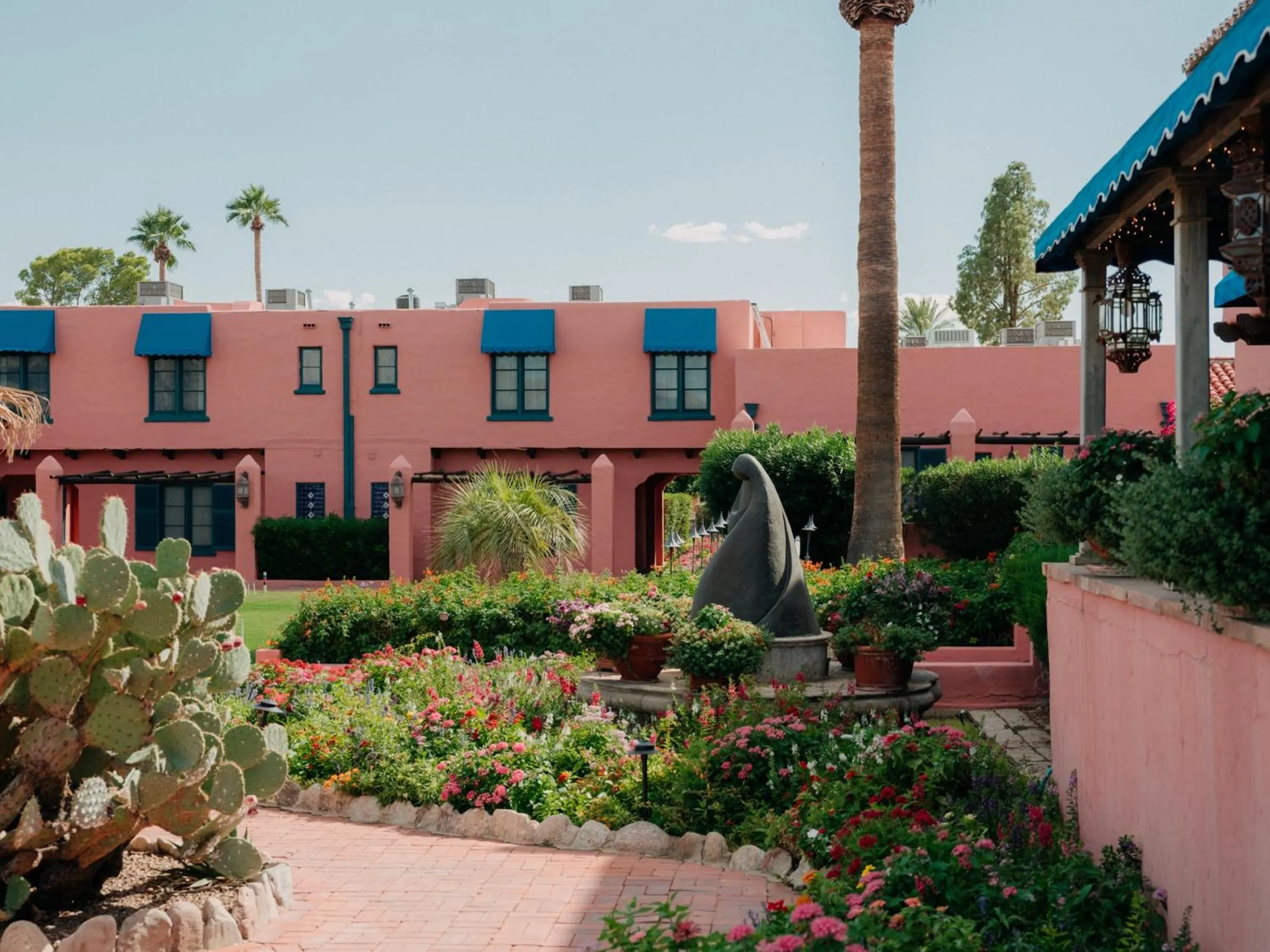 Property building in Arizona Inn