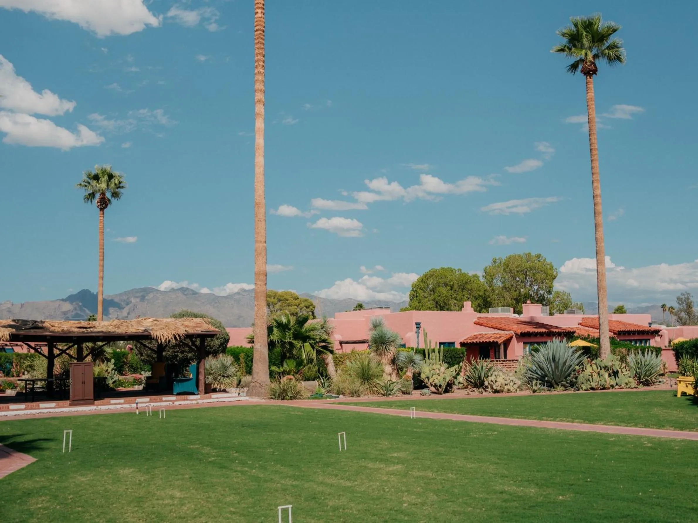 Area and facilities in Arizona Inn