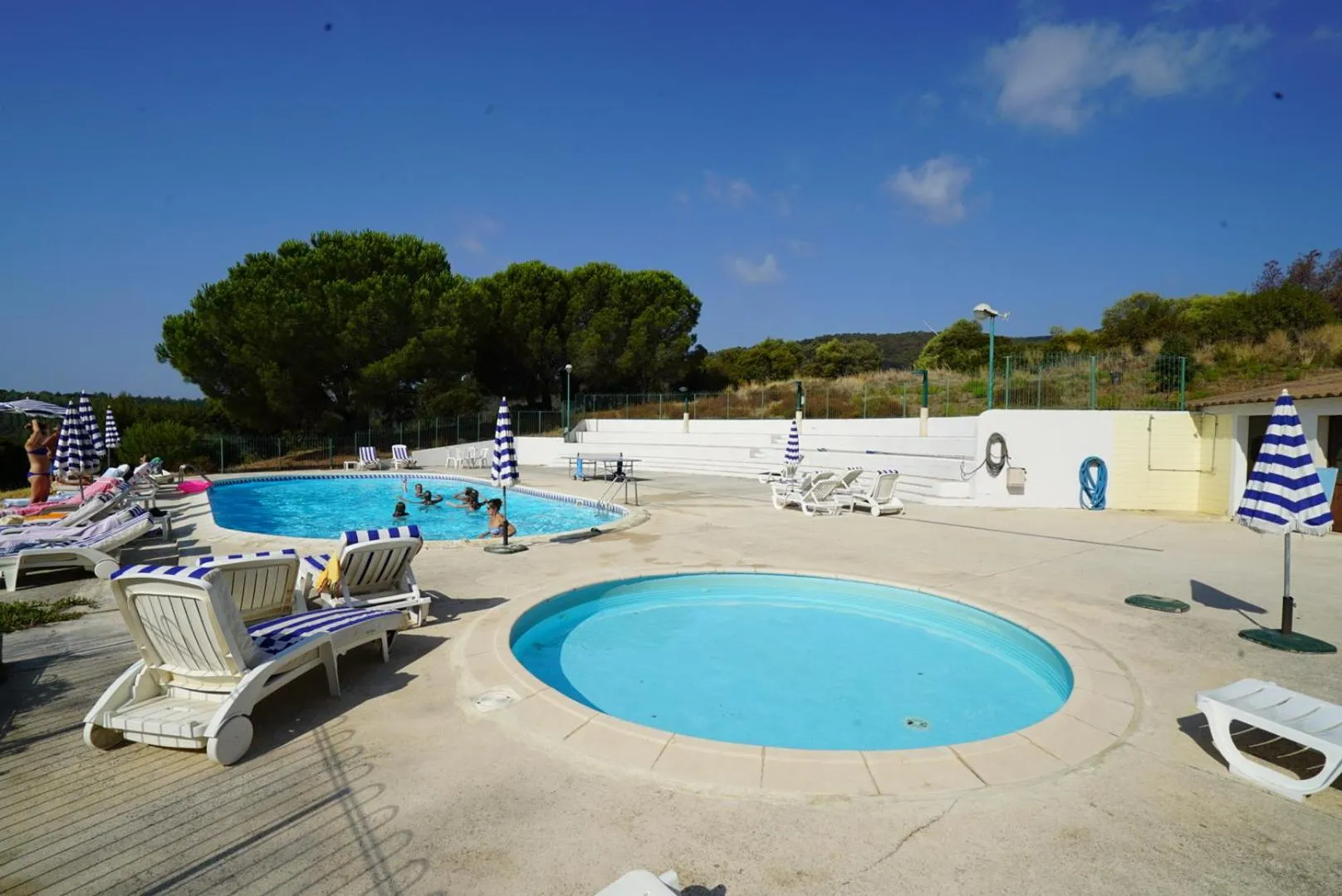 Swimming pool in Azur Hotel