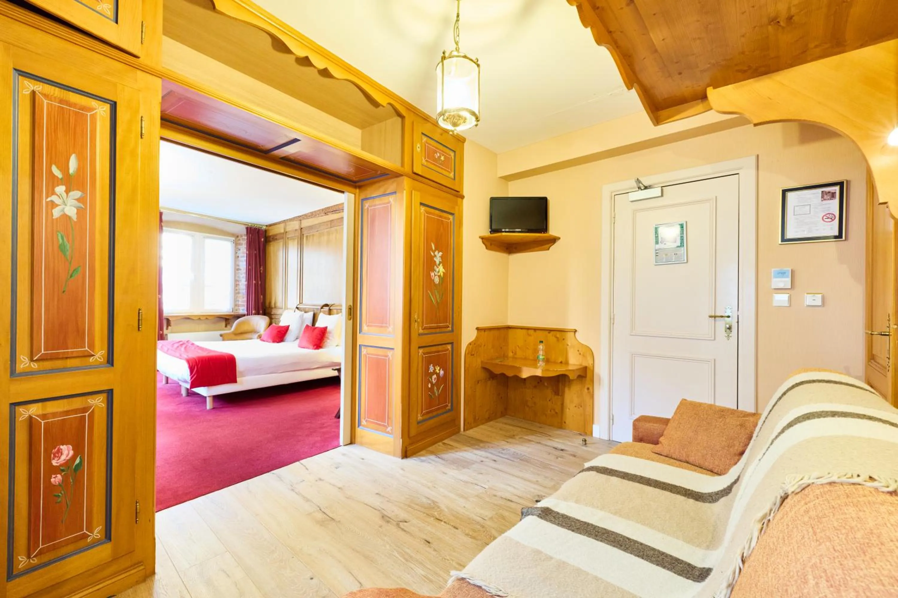 Bed in Hotel Saint-Martin