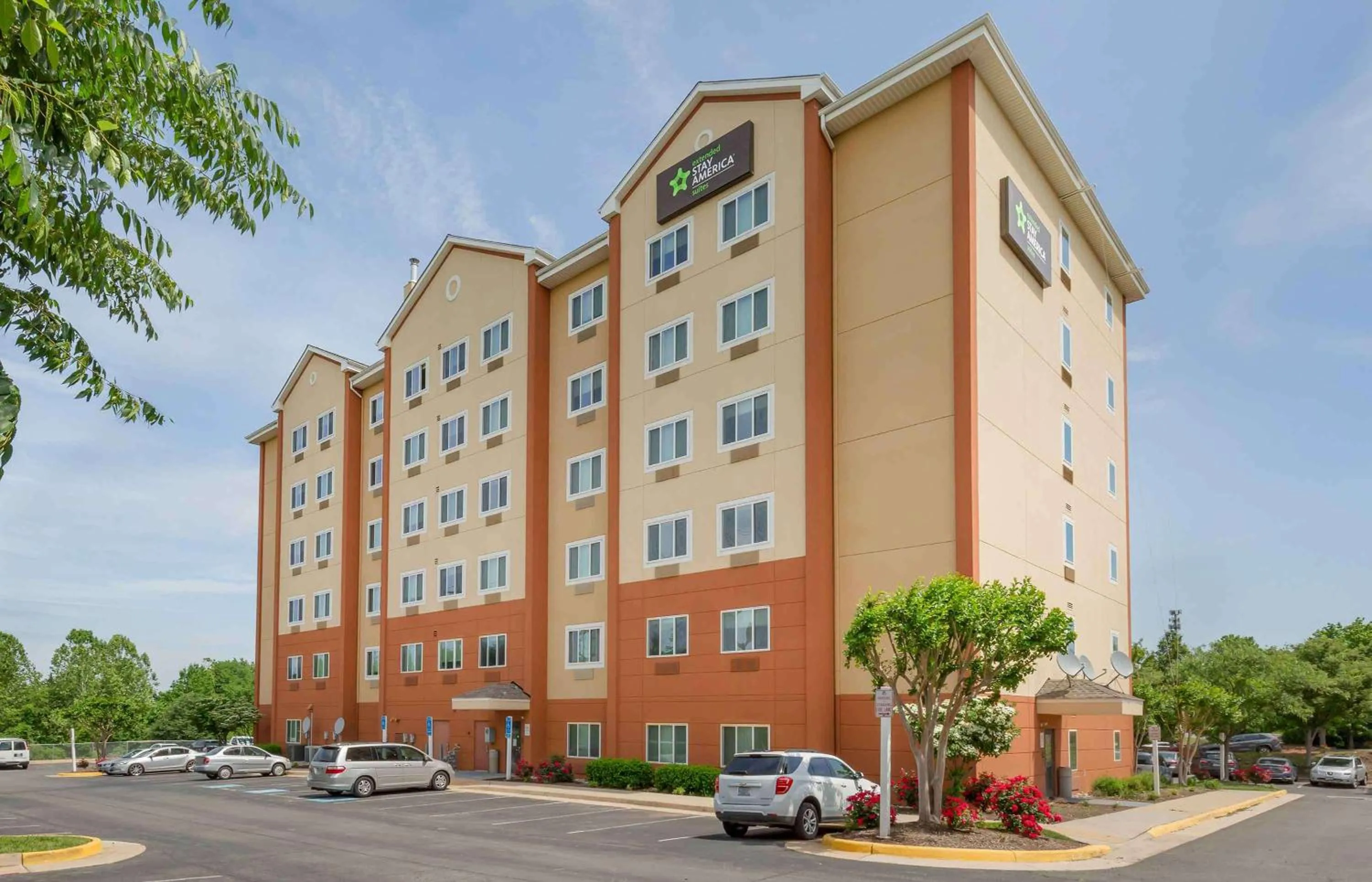 Property building in Extended Stay America Suites - Washington, DC - Centreville - Manassas