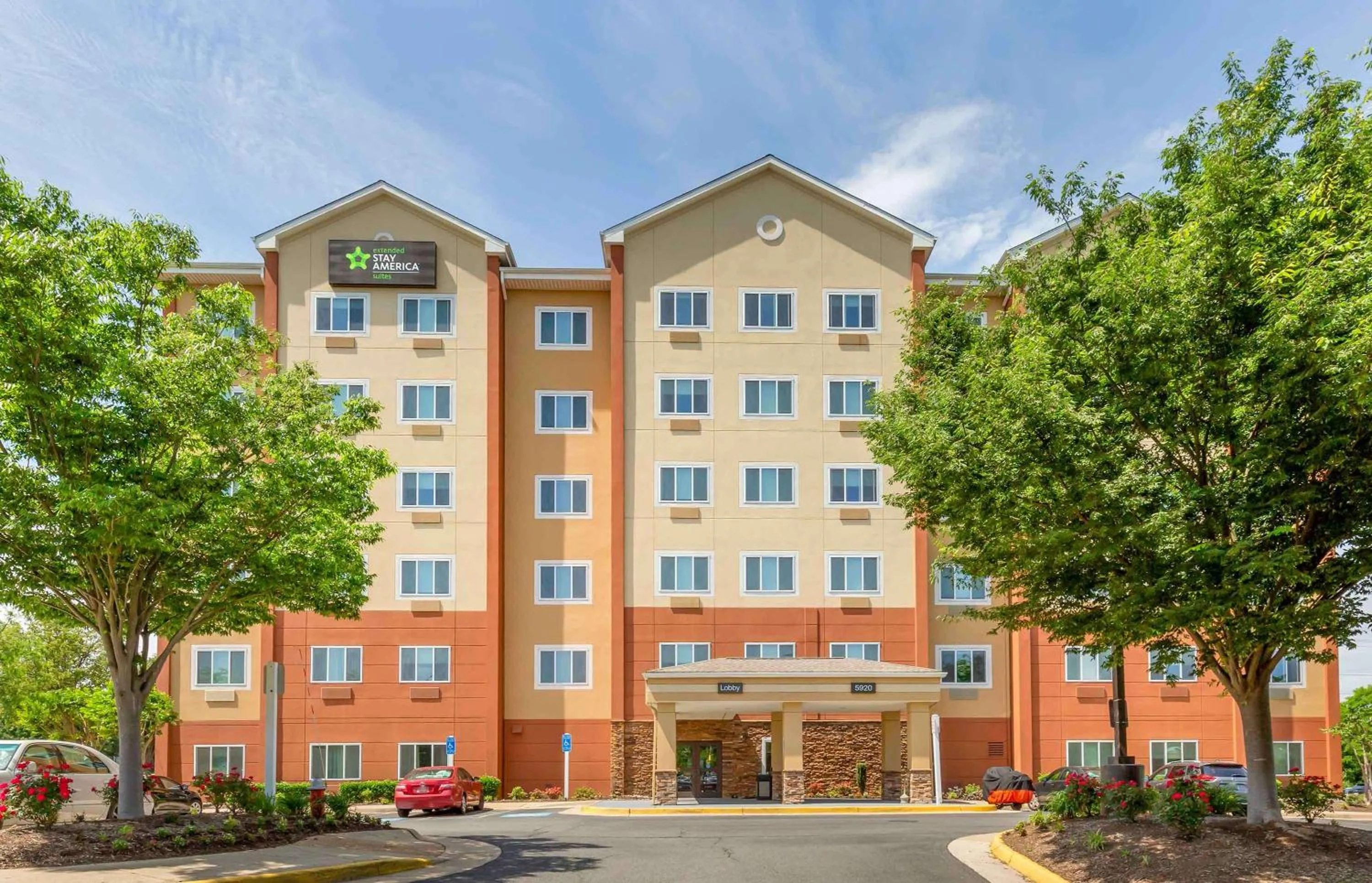 Property building in Extended Stay America Suites - Washington, DC - Centreville - Manassas