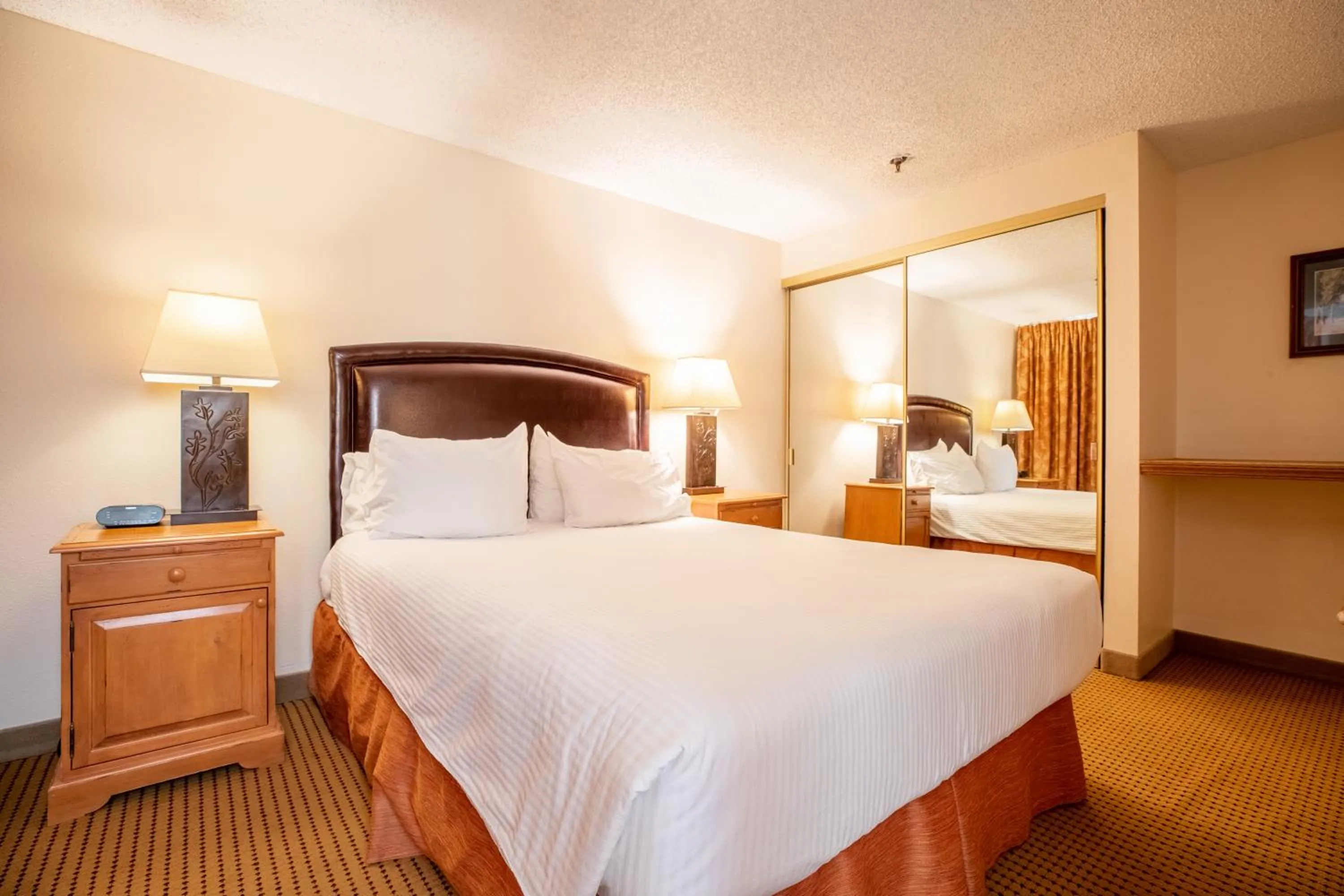 Bedroom, Bed in Heidelberg Inn & Resort