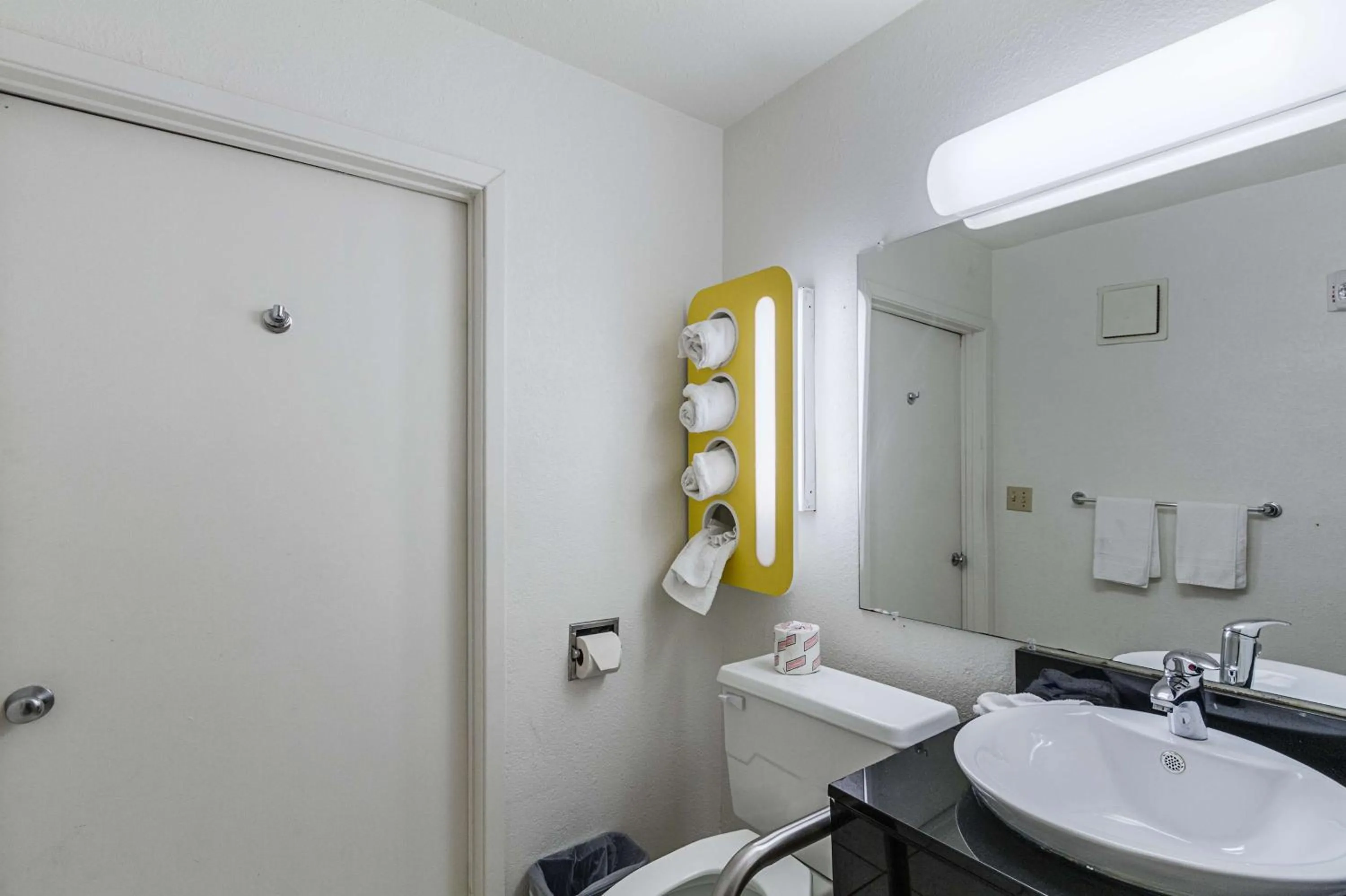 Toilet in Motel 6-Oshkosh, WI