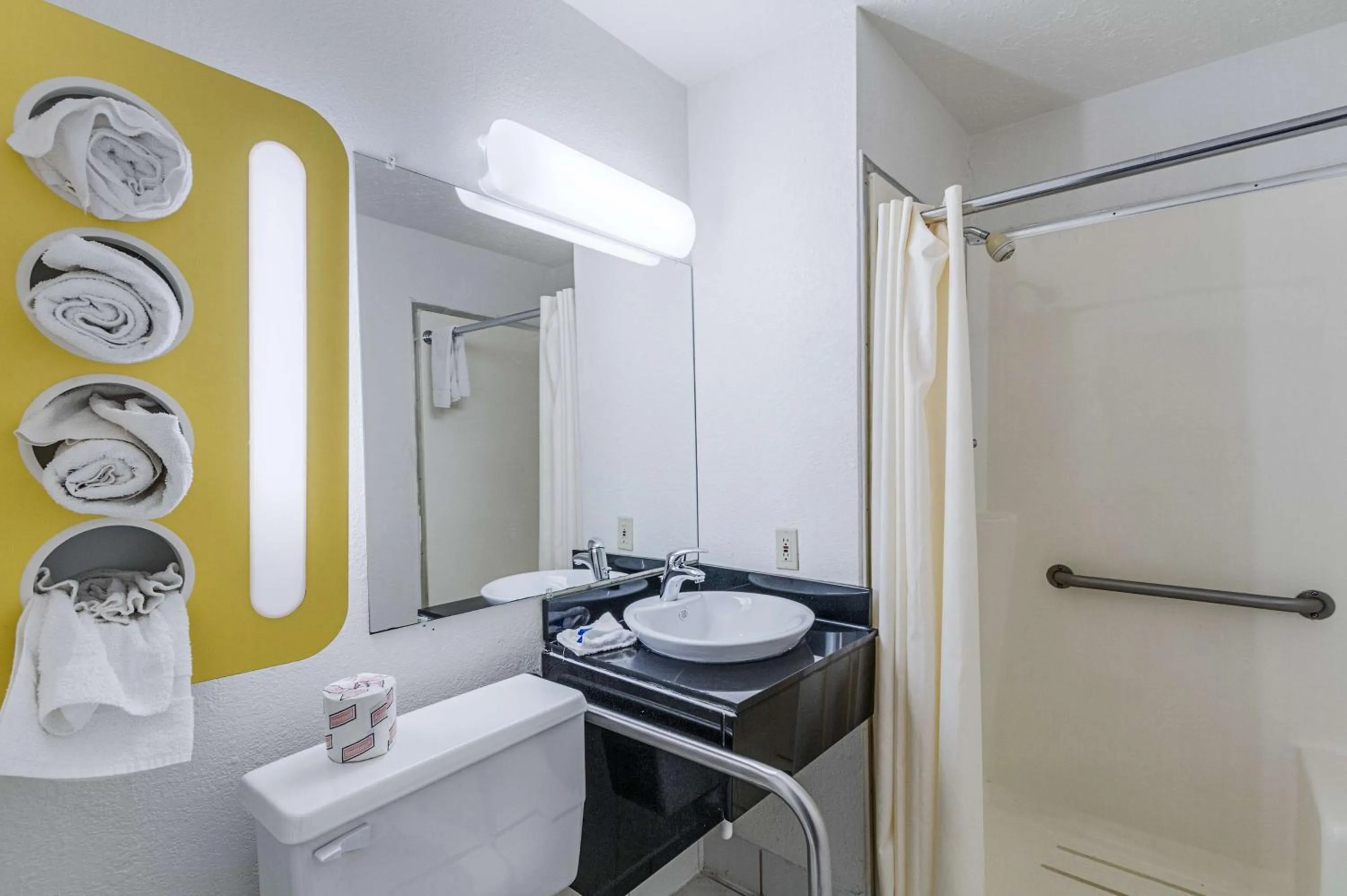 Shower in Motel 6-Oshkosh, WI