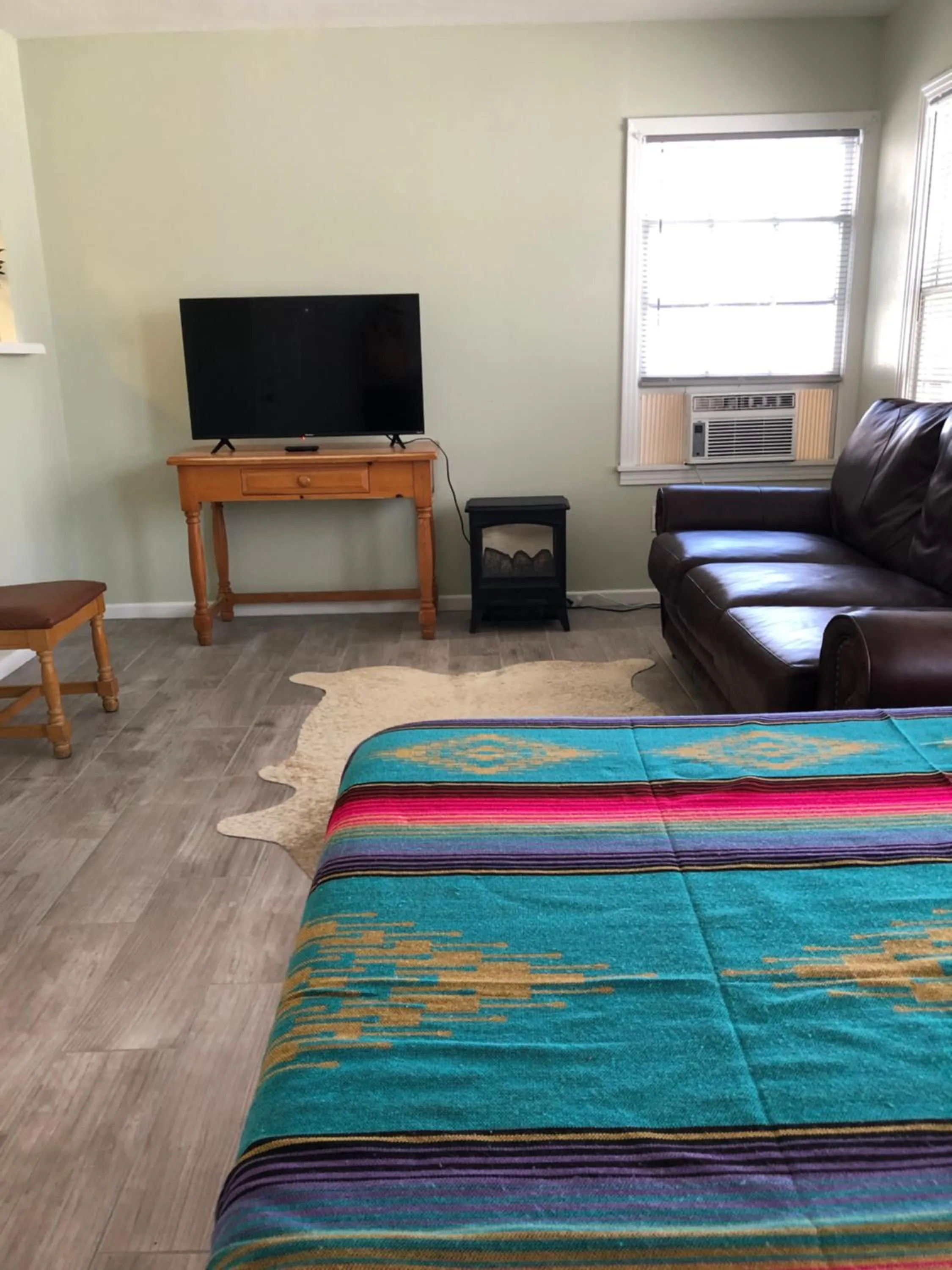 Sunset Inn and Suites