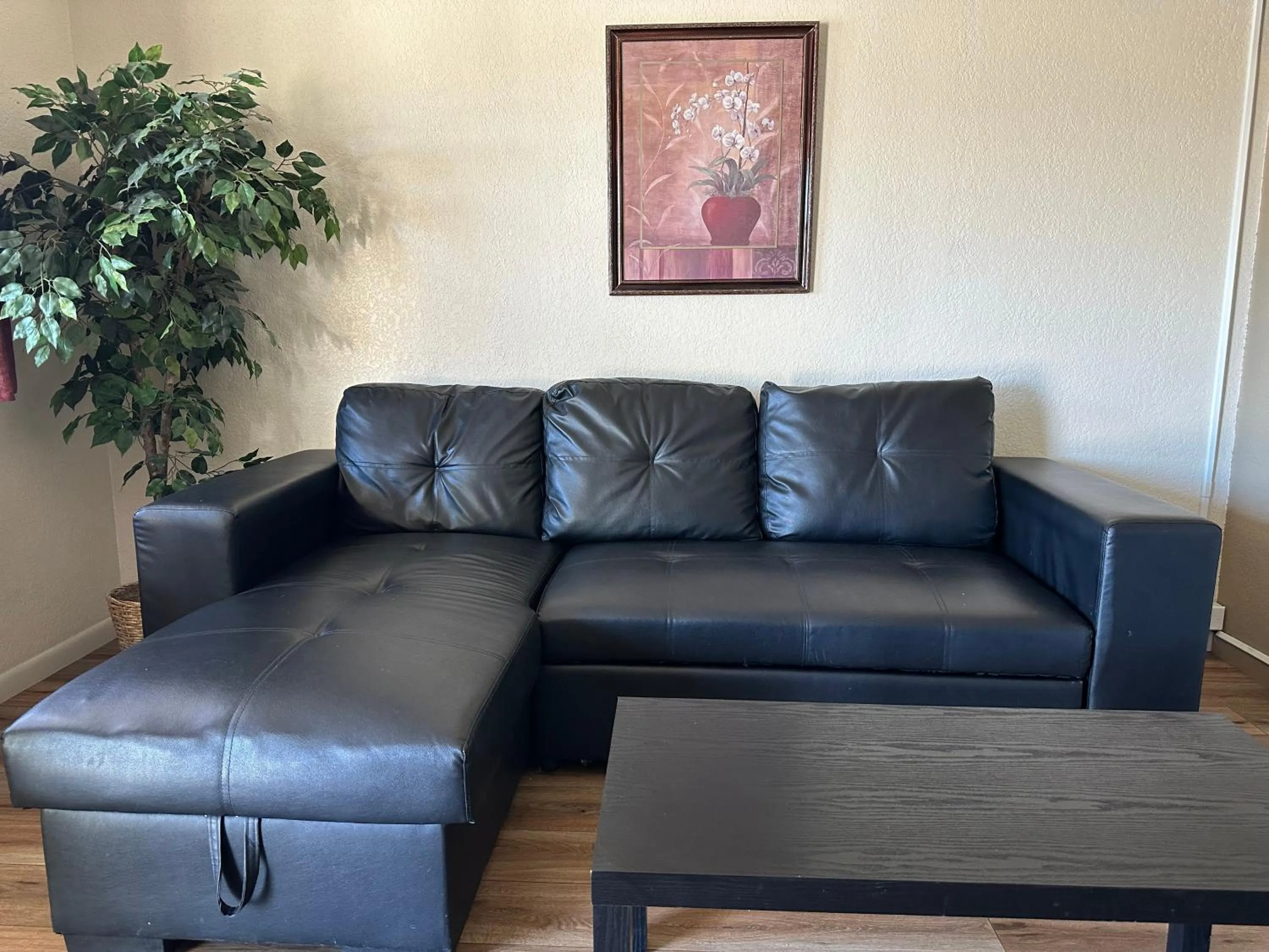 Sunset Inn and Suites