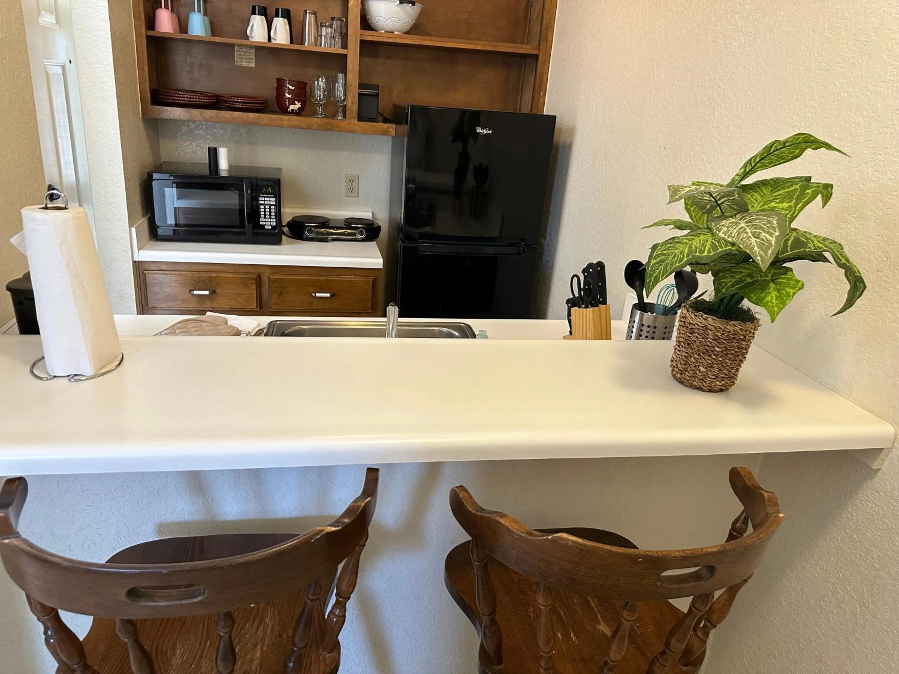 Sunset Inn and Suites