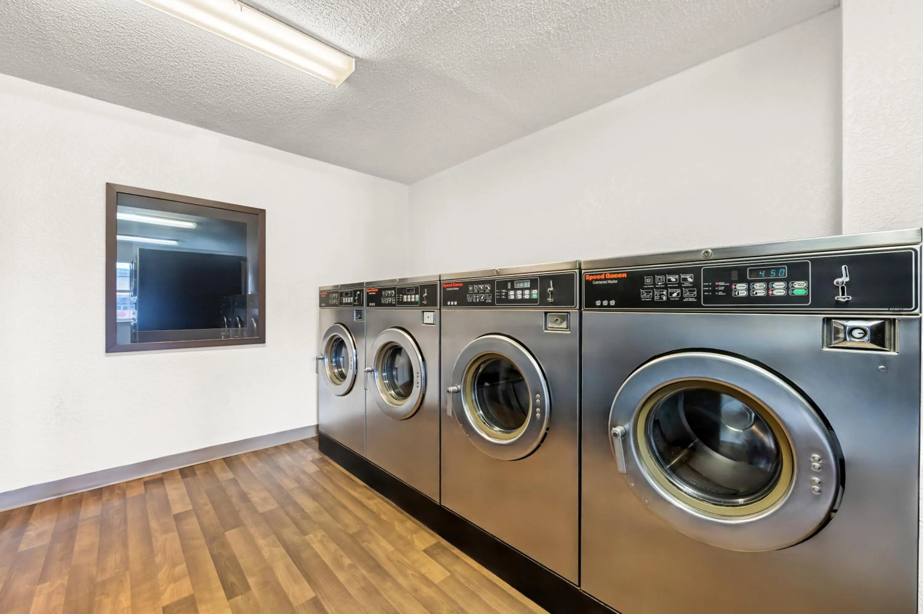 washing machine in MainStay Suites Knoxville - Cedar Bluff