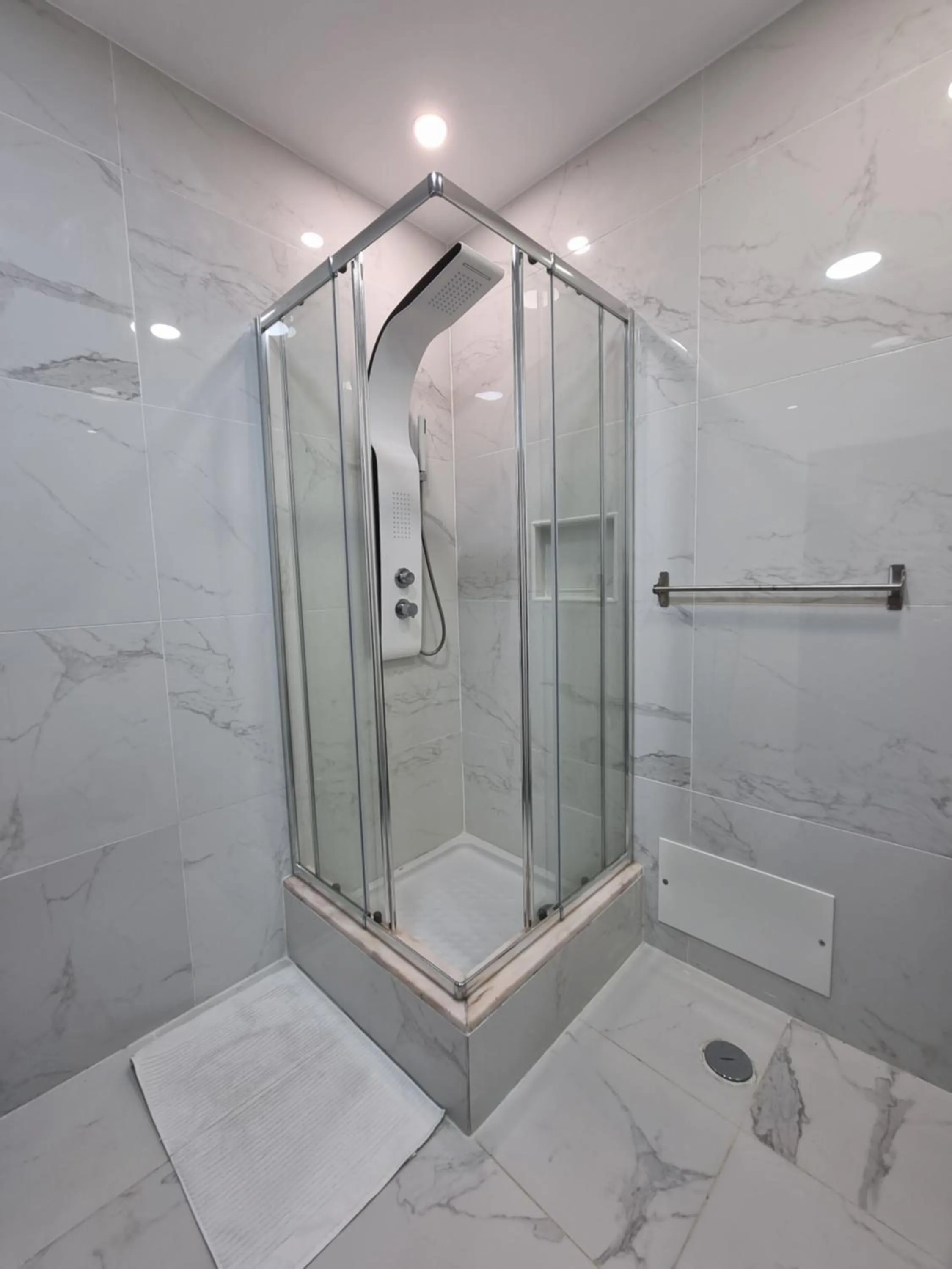 Bathroom in AAA Ana Albufeira Apartments