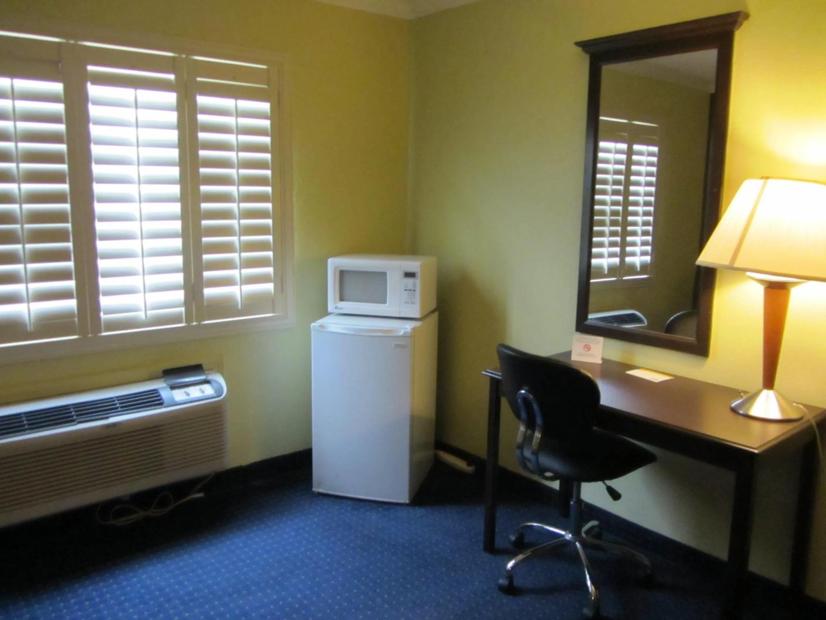 Bedroom in Travelodge by Wyndham Odessa