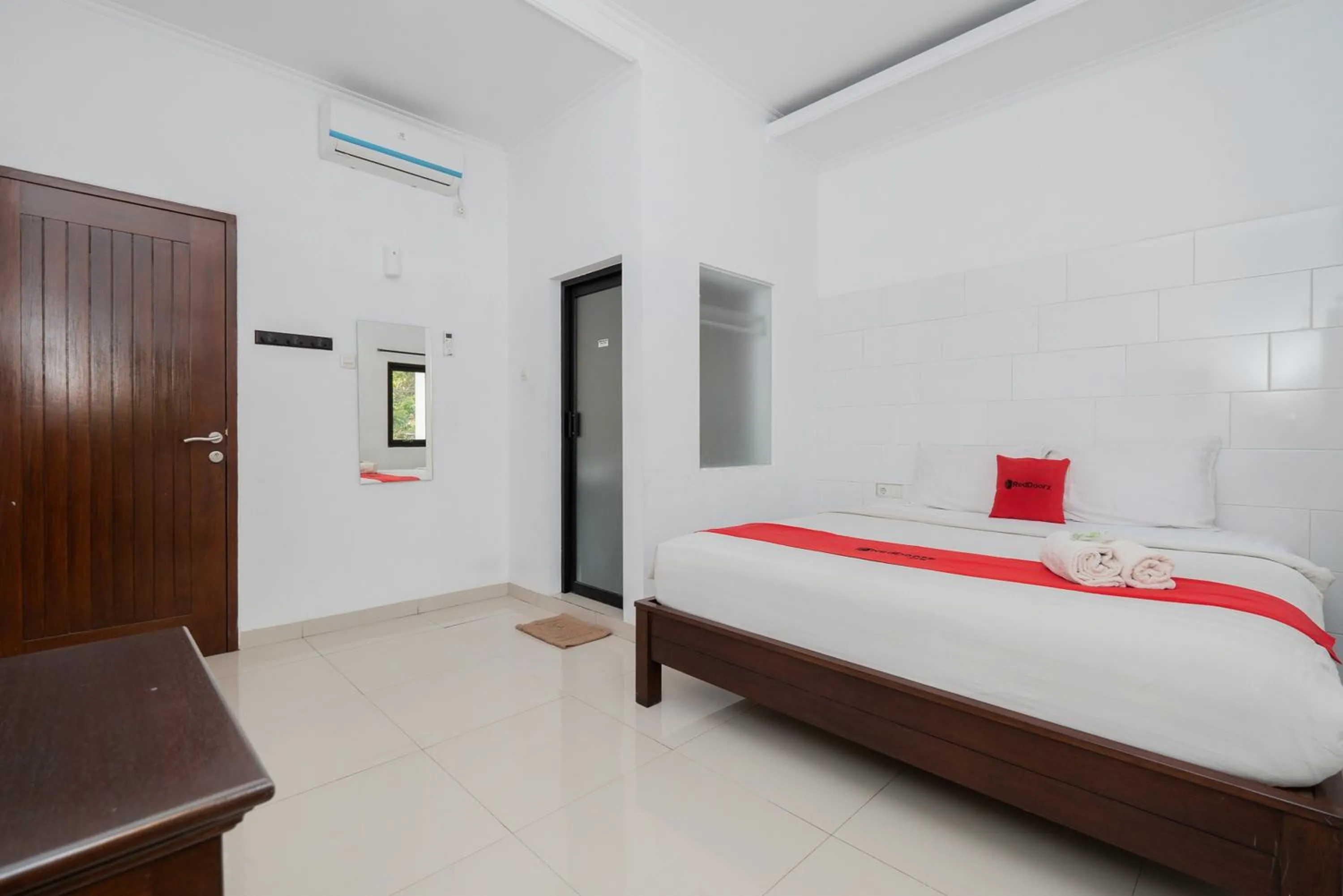 Bed in RedDoorz near Jawa Timur Park 3