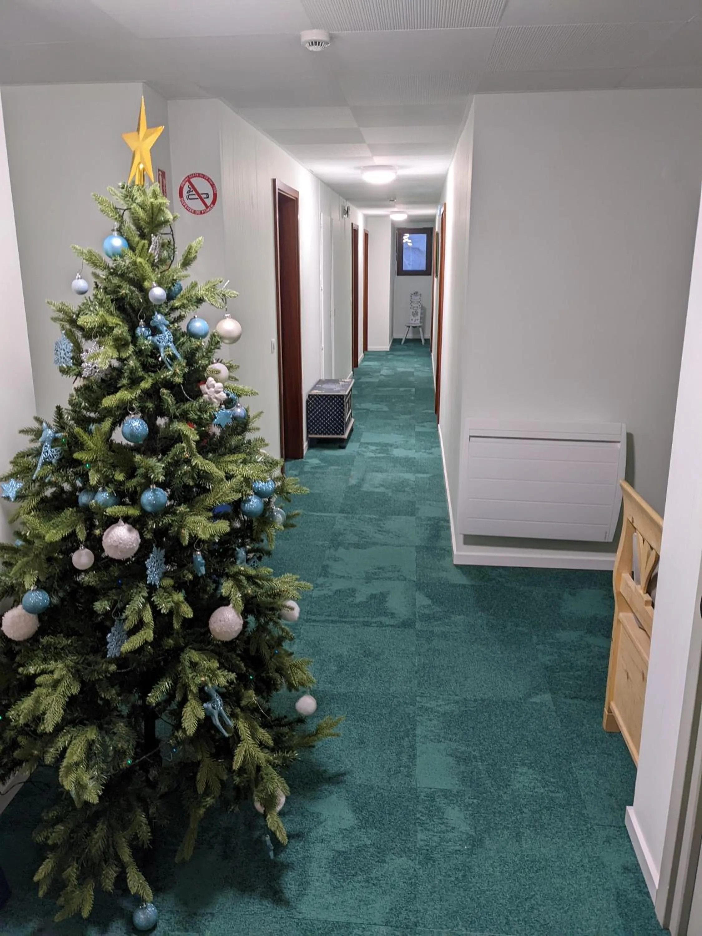 room service in Hostellerie Saint Florent