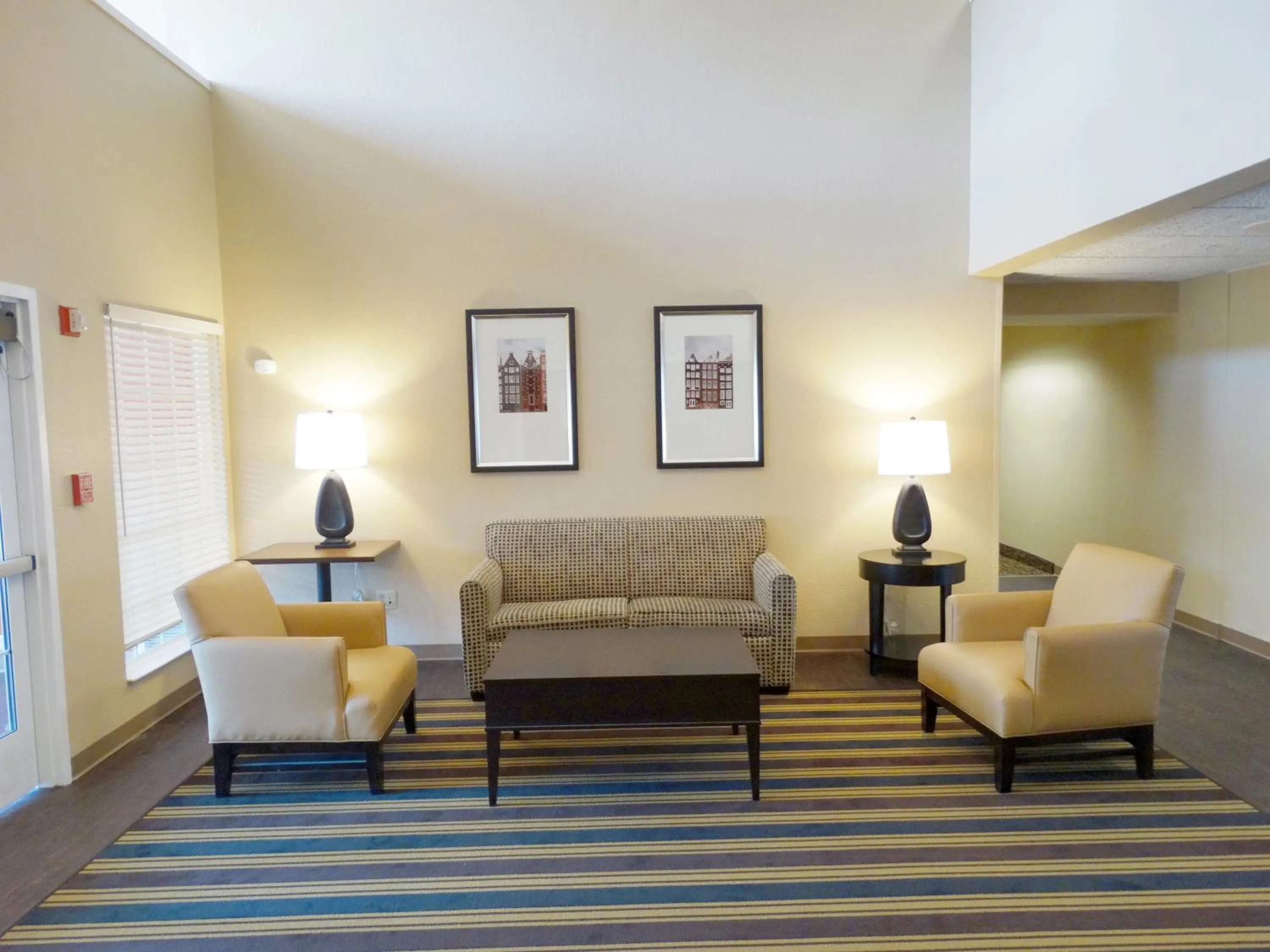 Lobby or reception in Extended Stay America Suites - Dallas - Plano Parkway
