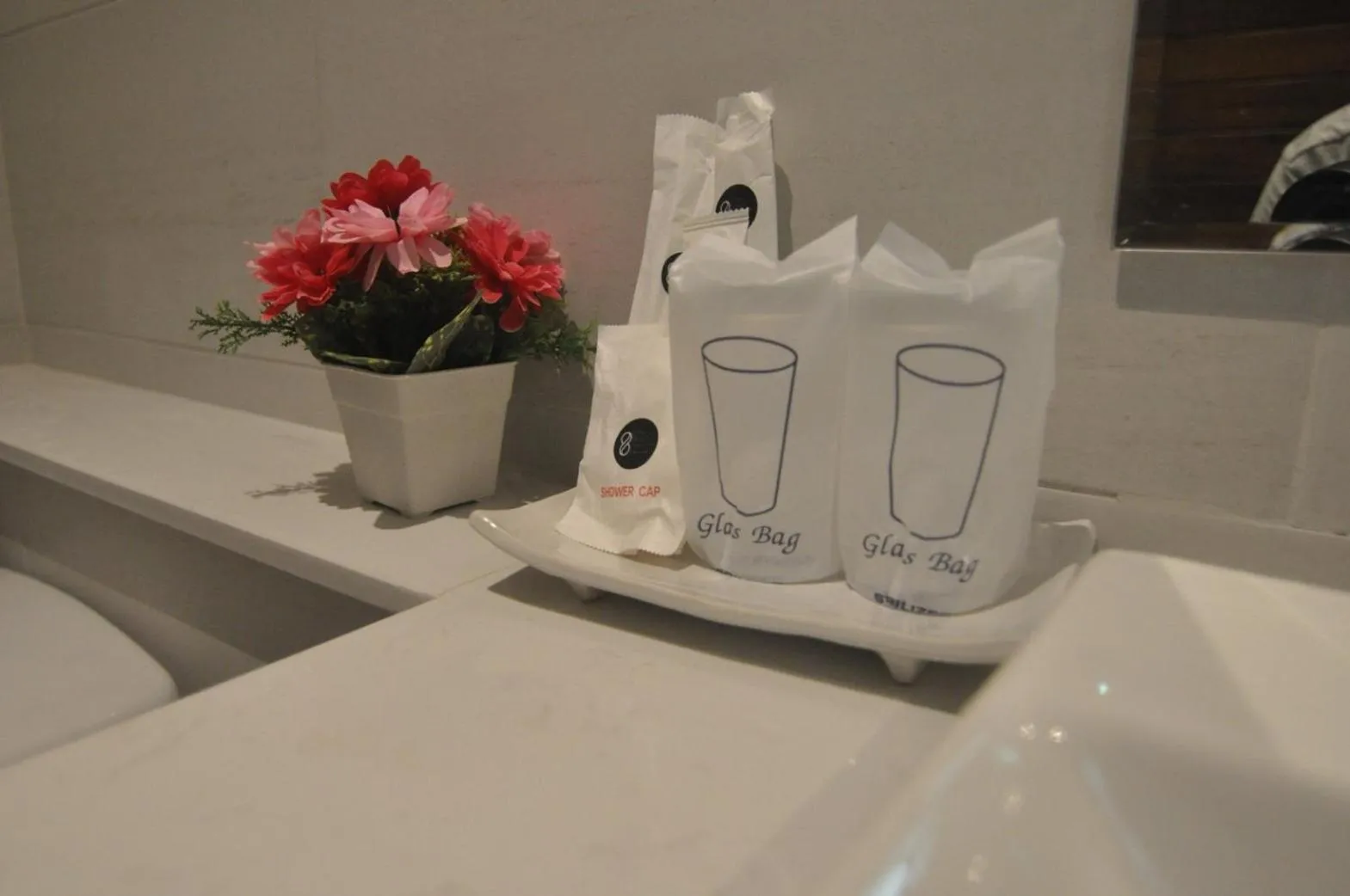 Other in The Eight Ratvithi House