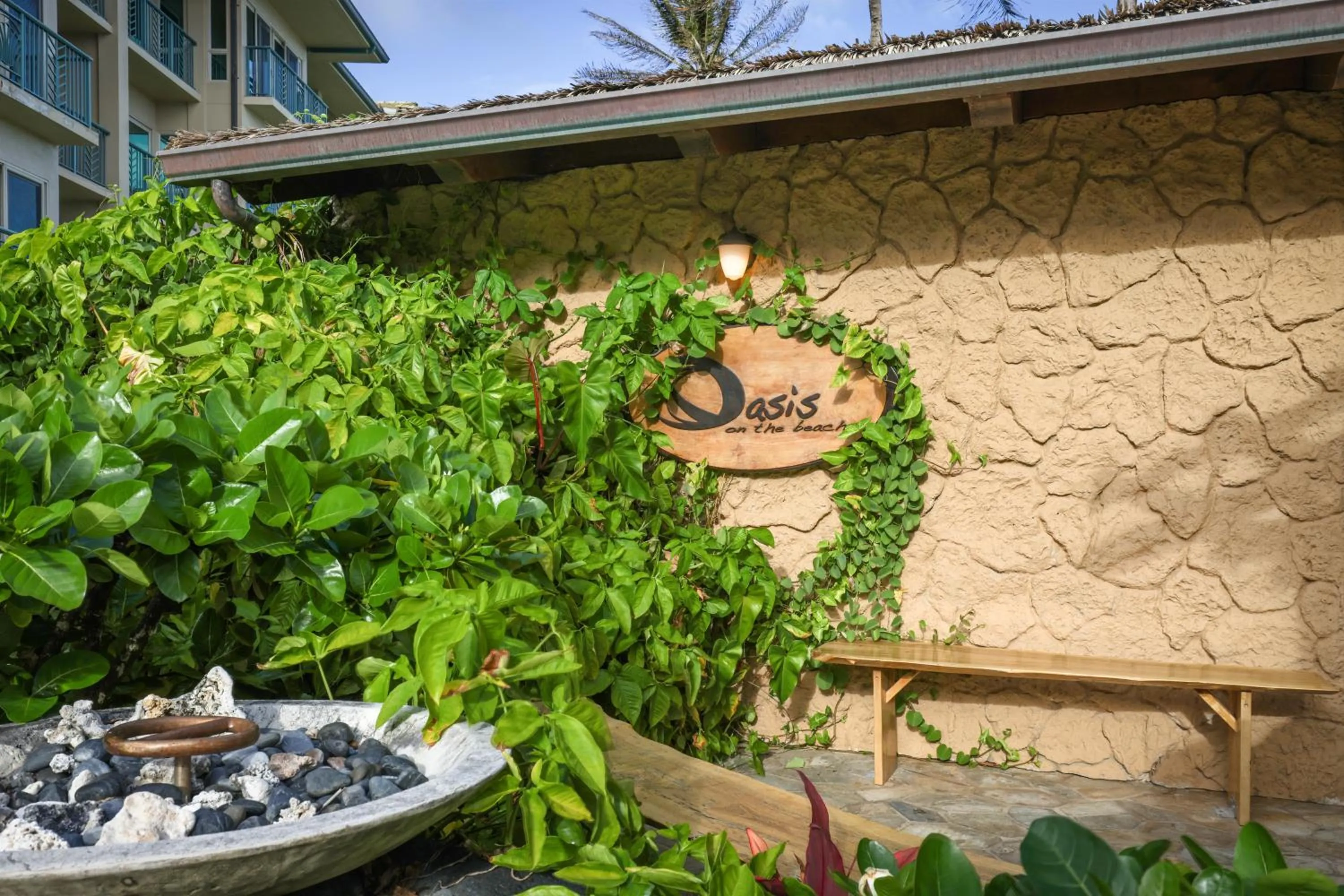 Restaurant/places to eat in Waipouli Beach Resort and Spa Kauai by OUTRIGGER