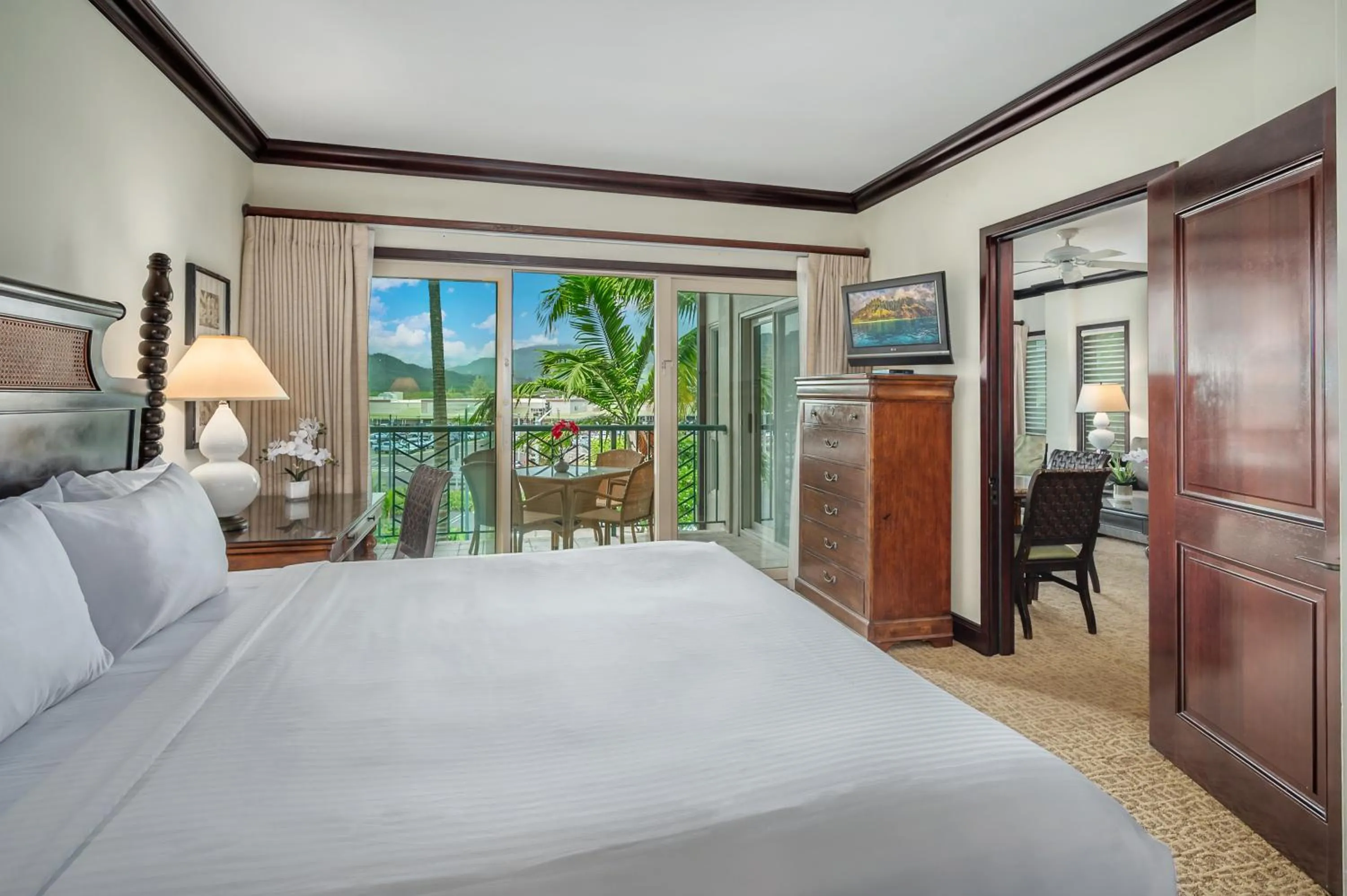 Bedroom, Bed in Waipouli Beach Resort and Spa Kauai by OUTRIGGER