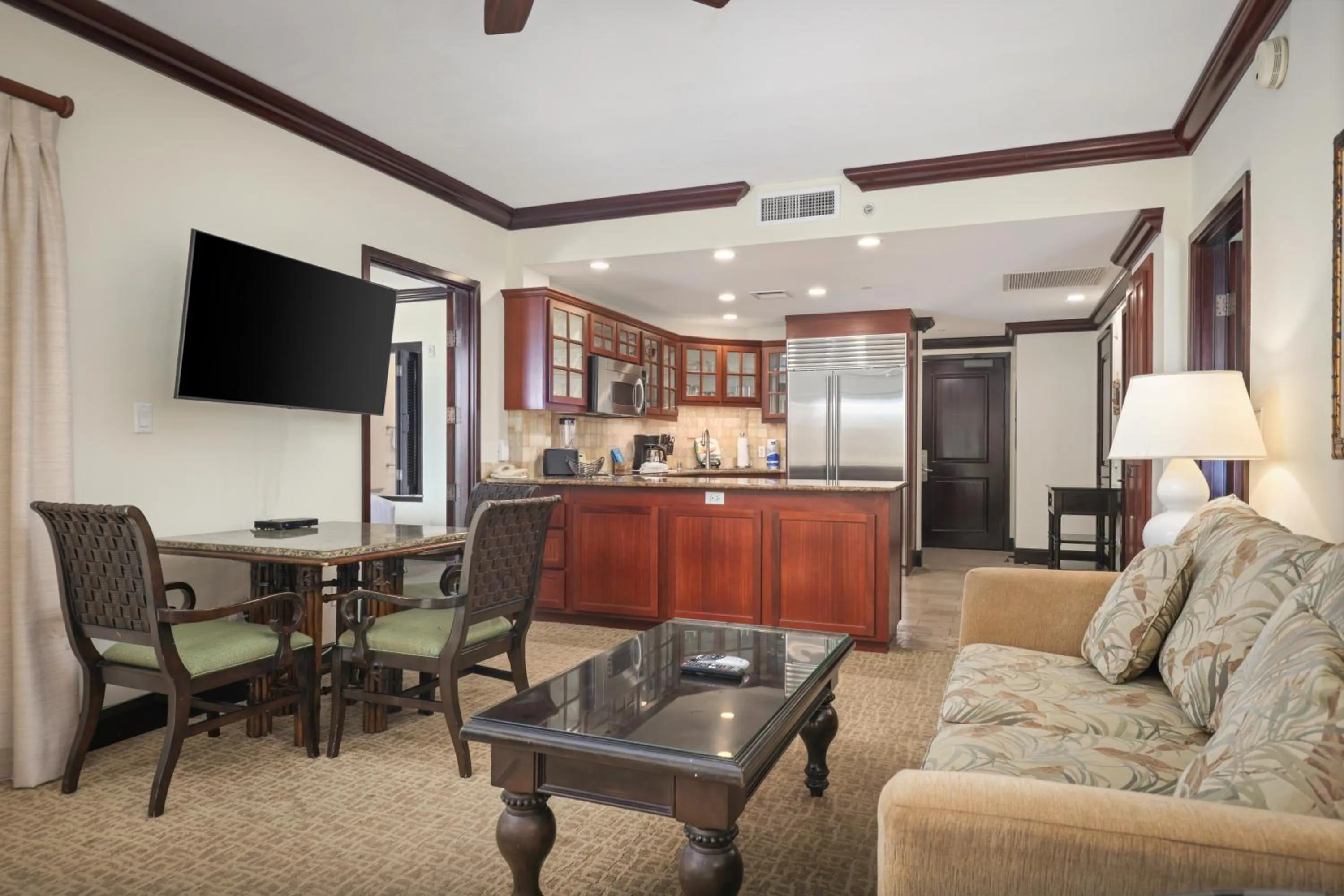 Living room in Waipouli Beach Resort and Spa Kauai by OUTRIGGER