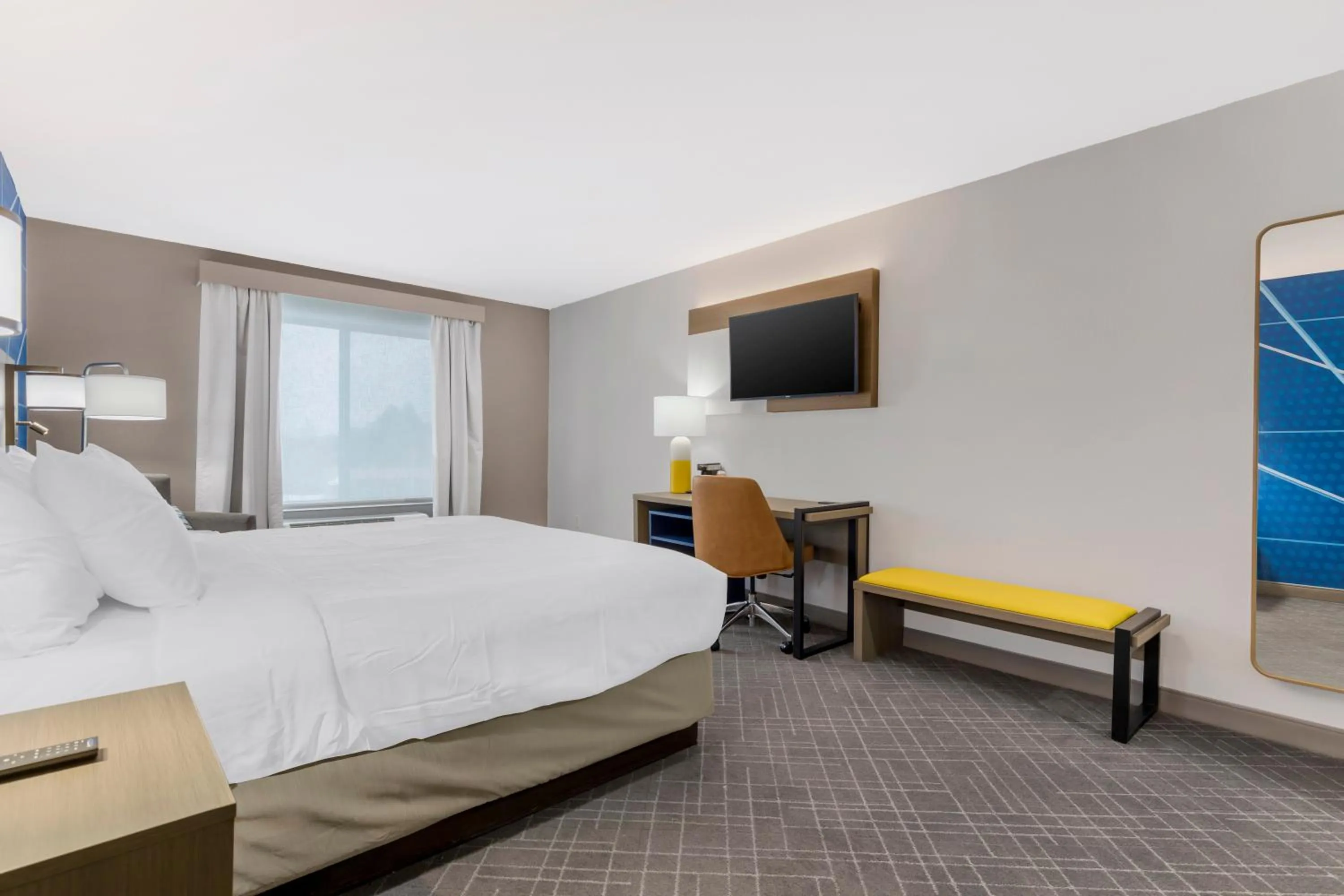 Bedroom, Bed in Comfort Inn & Suites