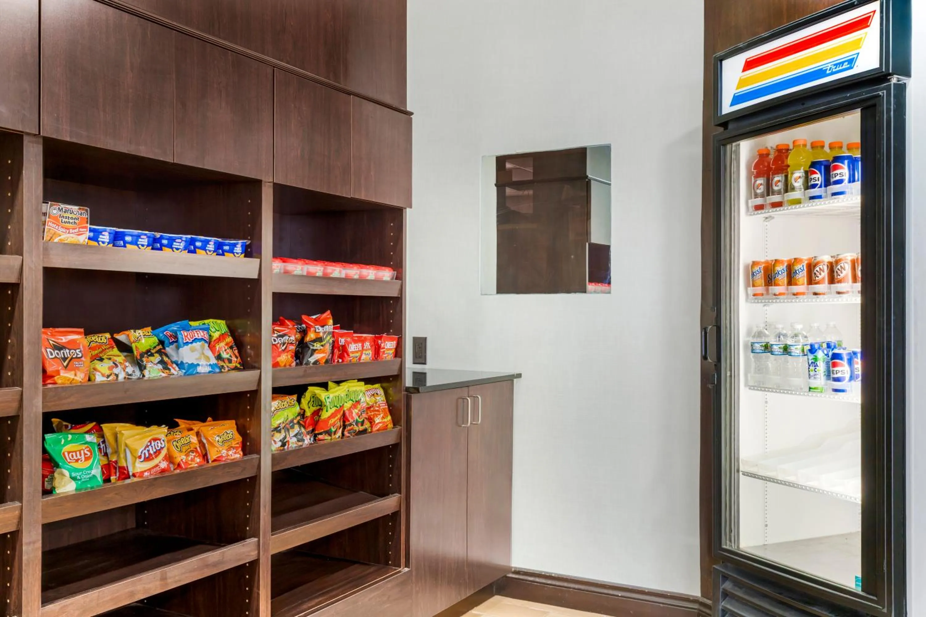 Food and drinks in Comfort Inn & Suites