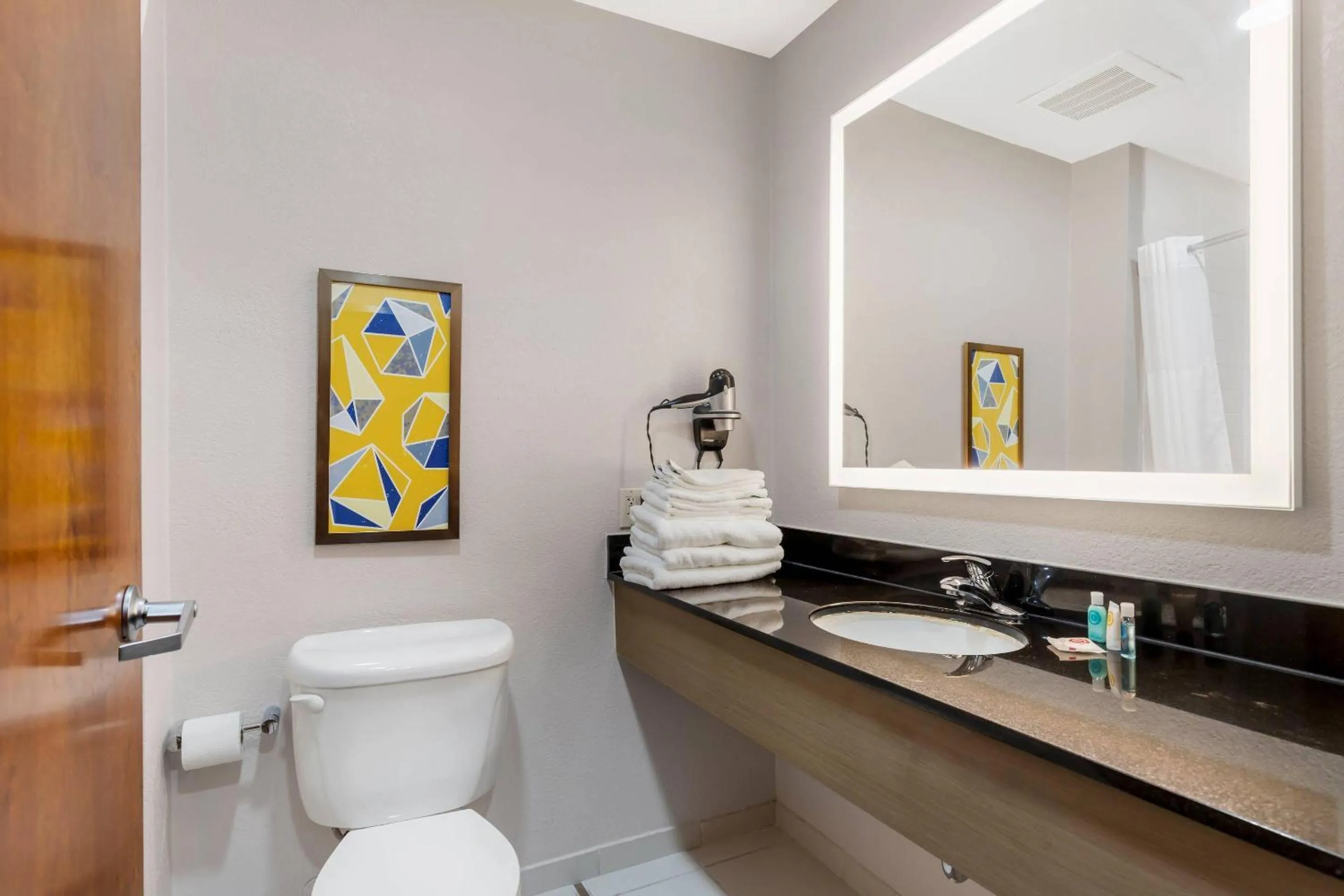 Bedroom in Comfort Inn & Suites