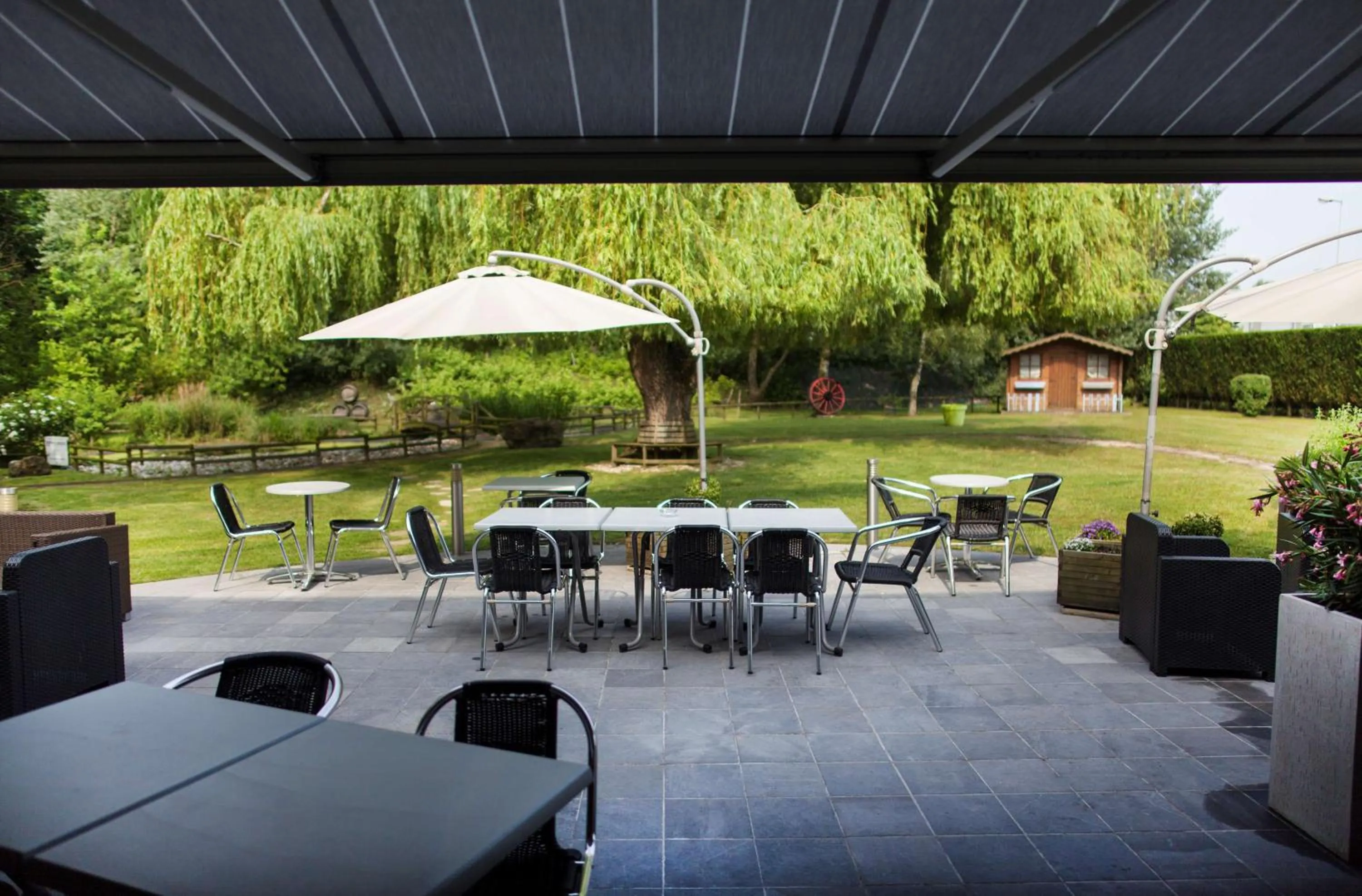 On site in Sure Hotel by Best Western Lille Tourcoing Ex Hotel Garden