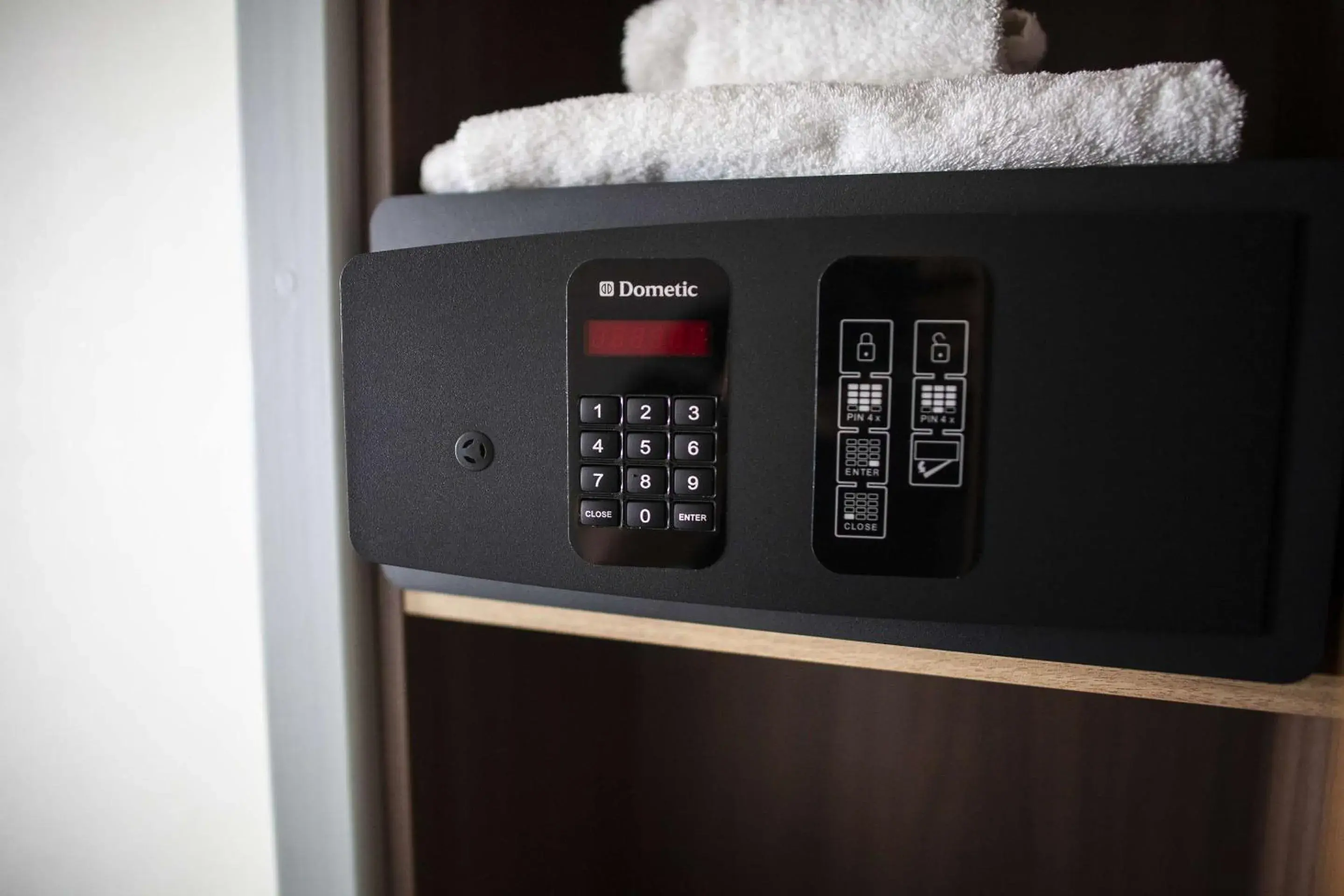 Family Room in Sure Hotel by Best Western Lille Tourcoing Ex Hotel Garden Family Room in Sure Hotel by Best Western Lille Tourcoing Ex Hotel Garden