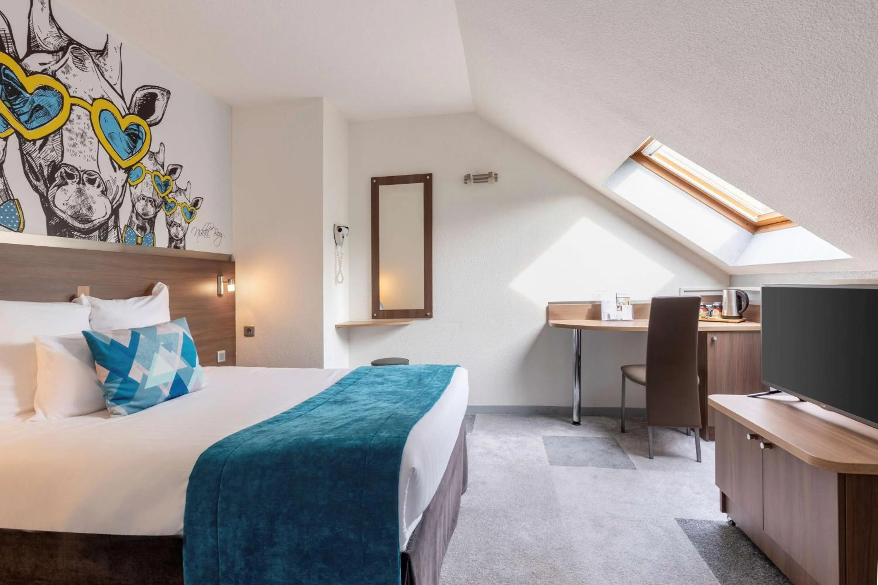 Bedroom, Bed in Sure Hotel by Best Western Lille Tourcoing Ex Hotel Garden