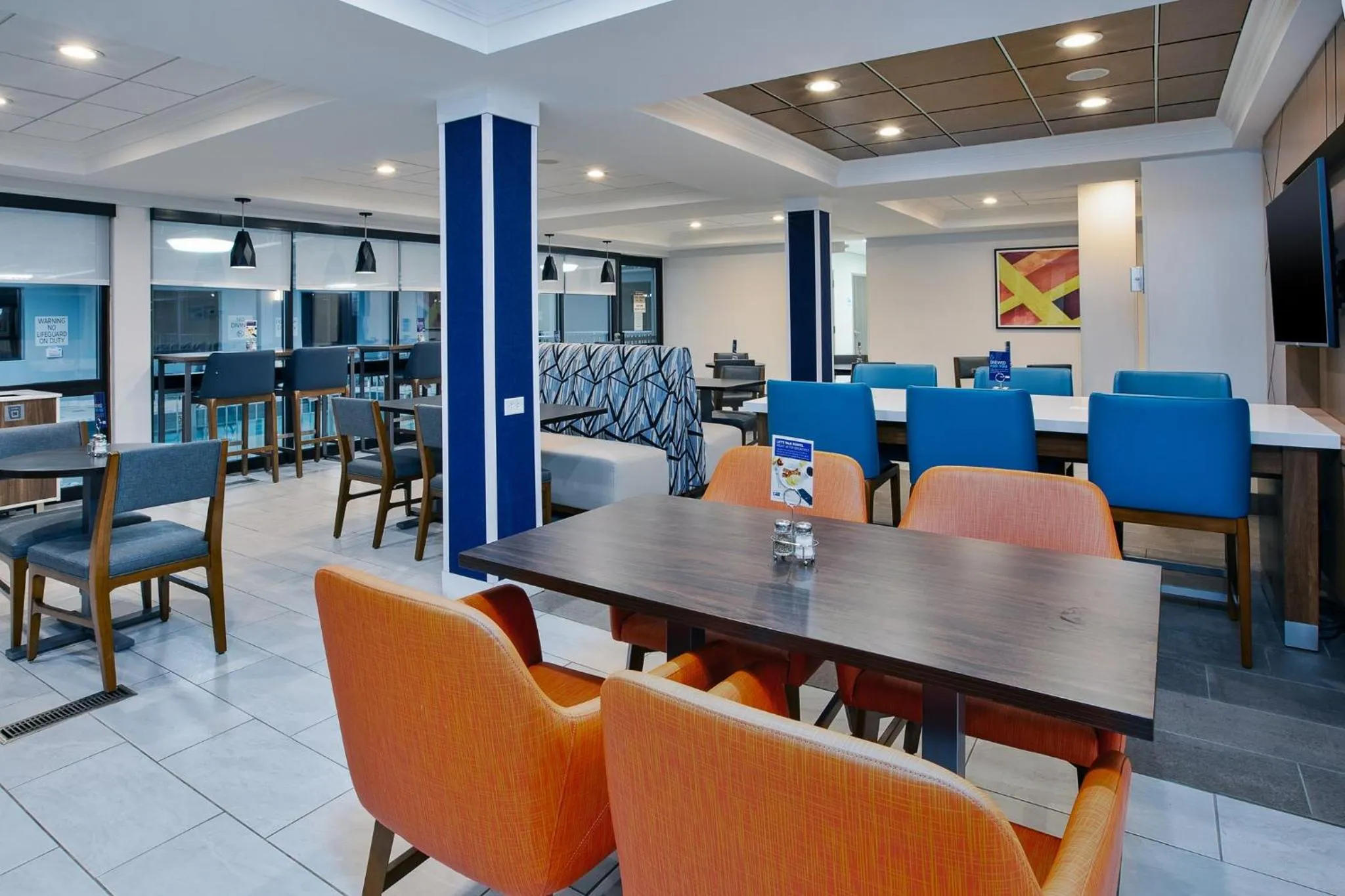 Breakfast in Holiday Inn Express Sault Ste Marie by IHG