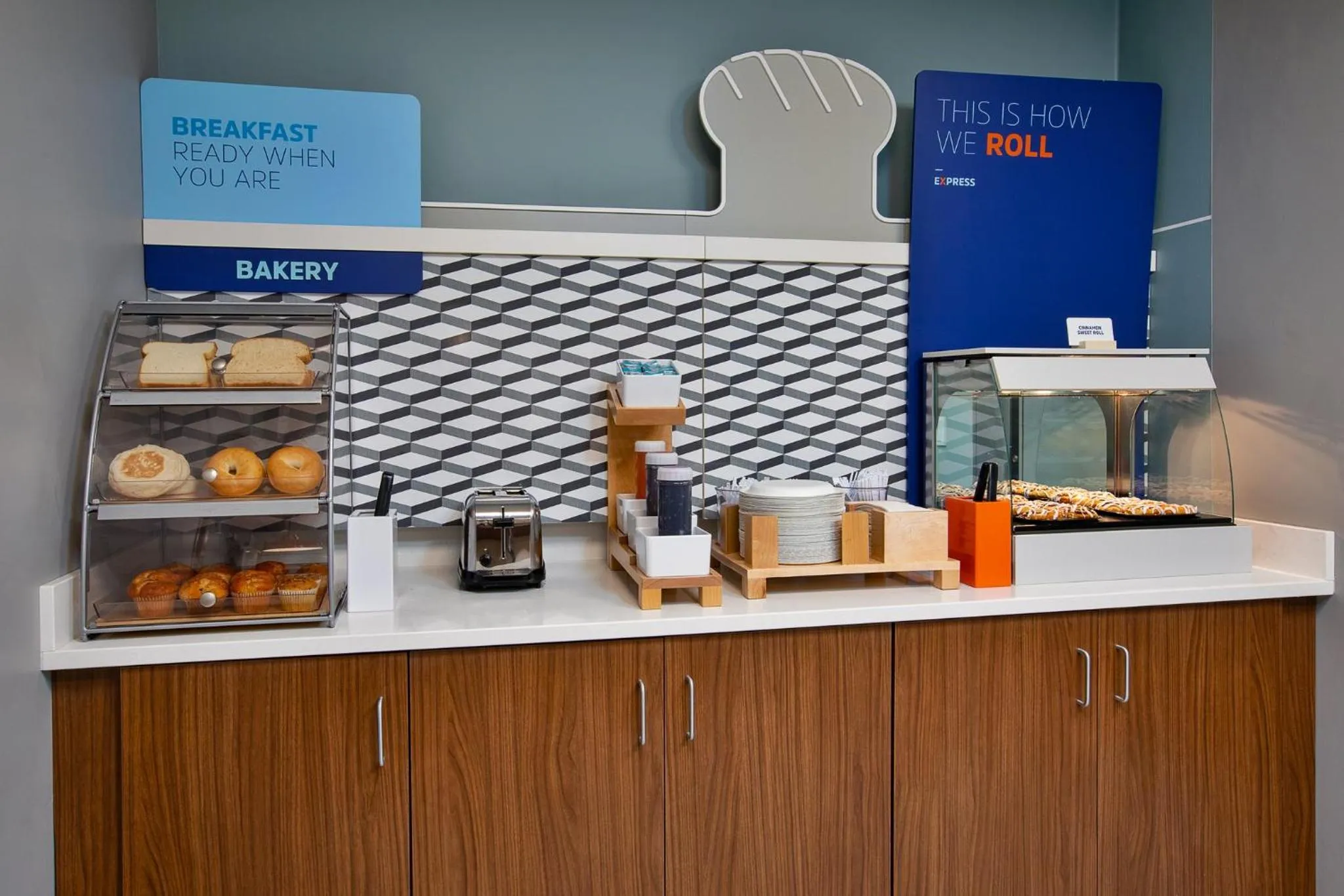 Breakfast in Holiday Inn Express Sault Ste Marie by IHG