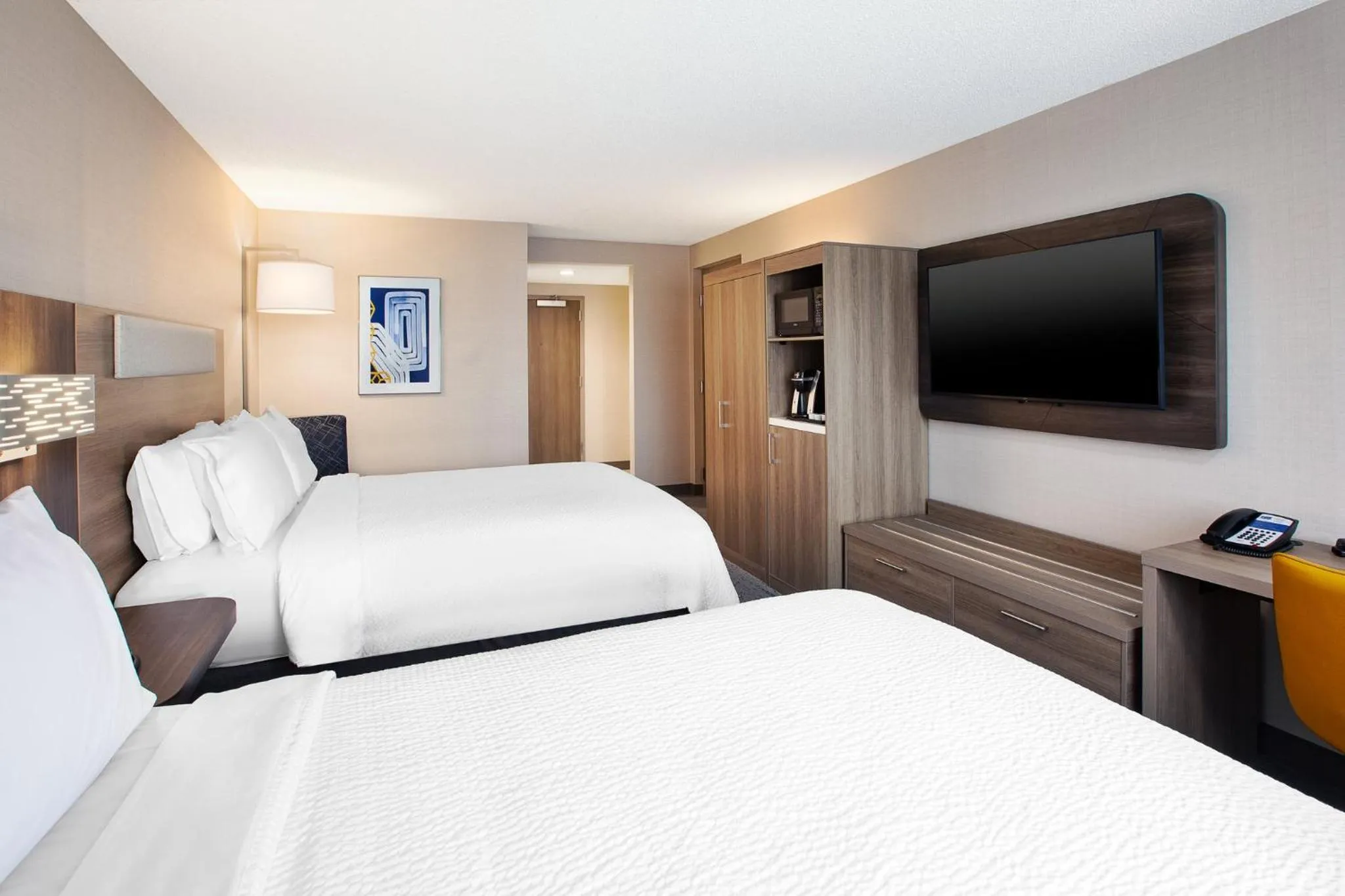 Photo of the whole room, Bed in Holiday Inn Express Sault Ste Marie by IHG