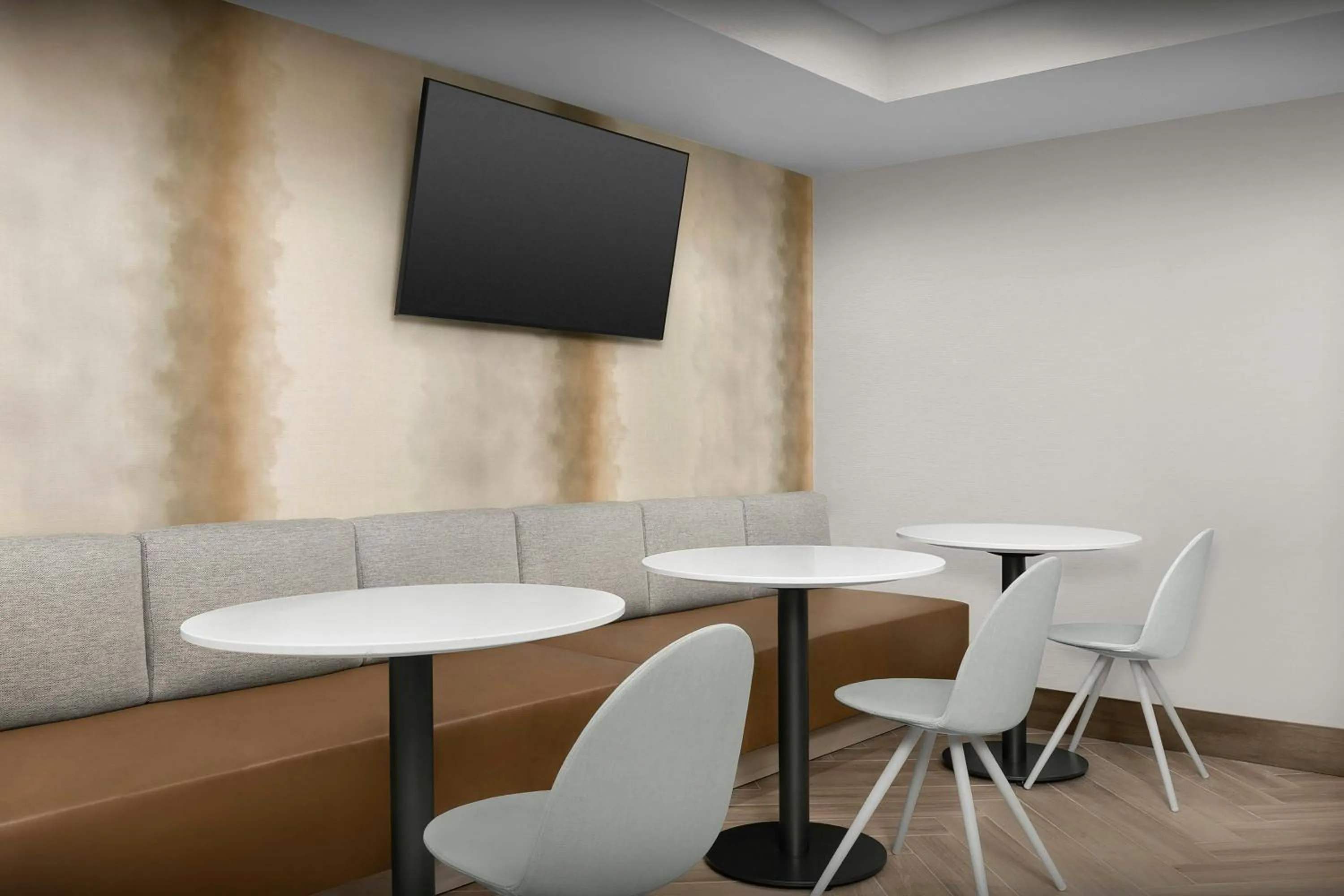 Breakfast in TownePlace Suites by Marriott Annapolis