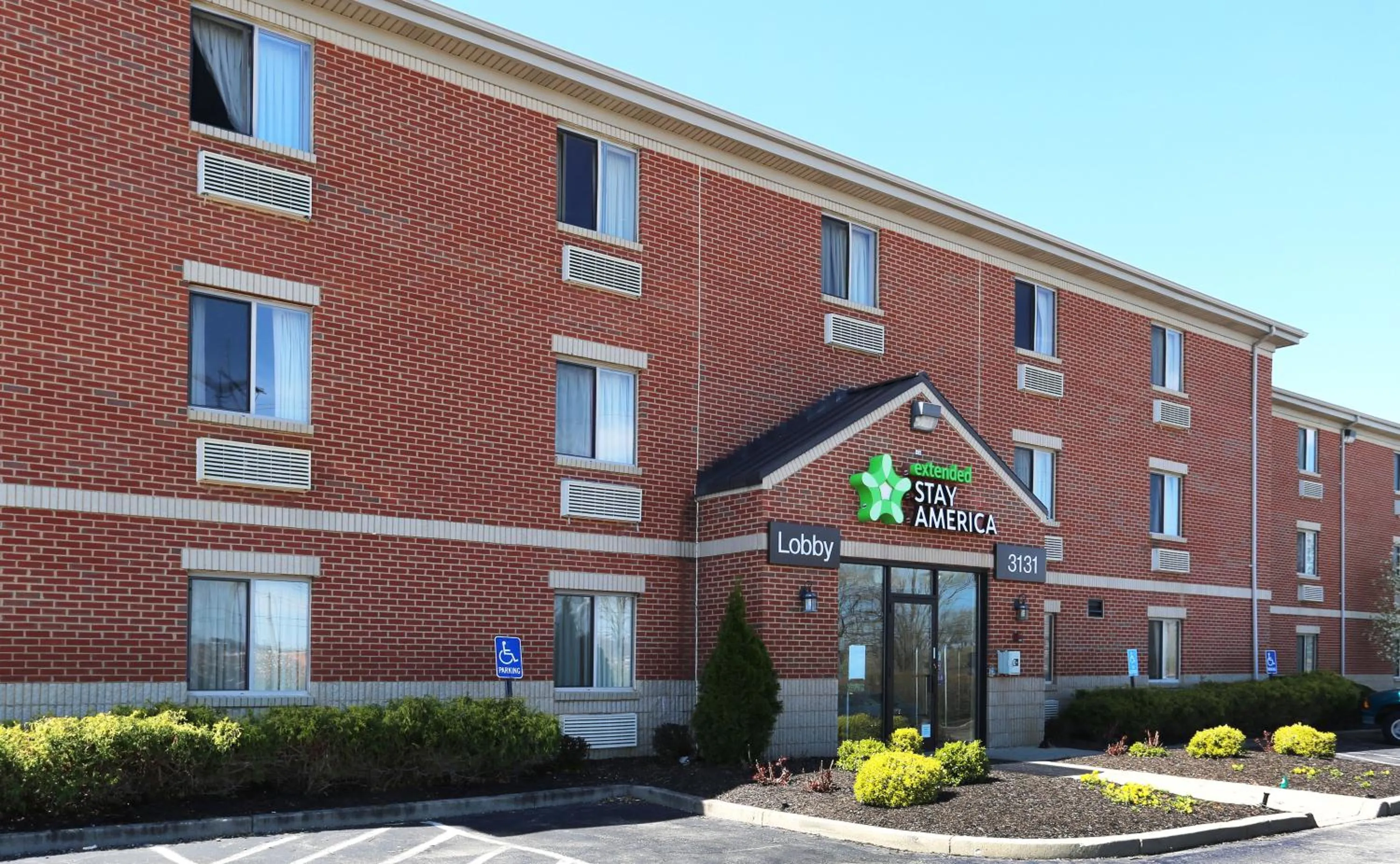 Property building in Extended Stay America Suites - Dallas - Market Center