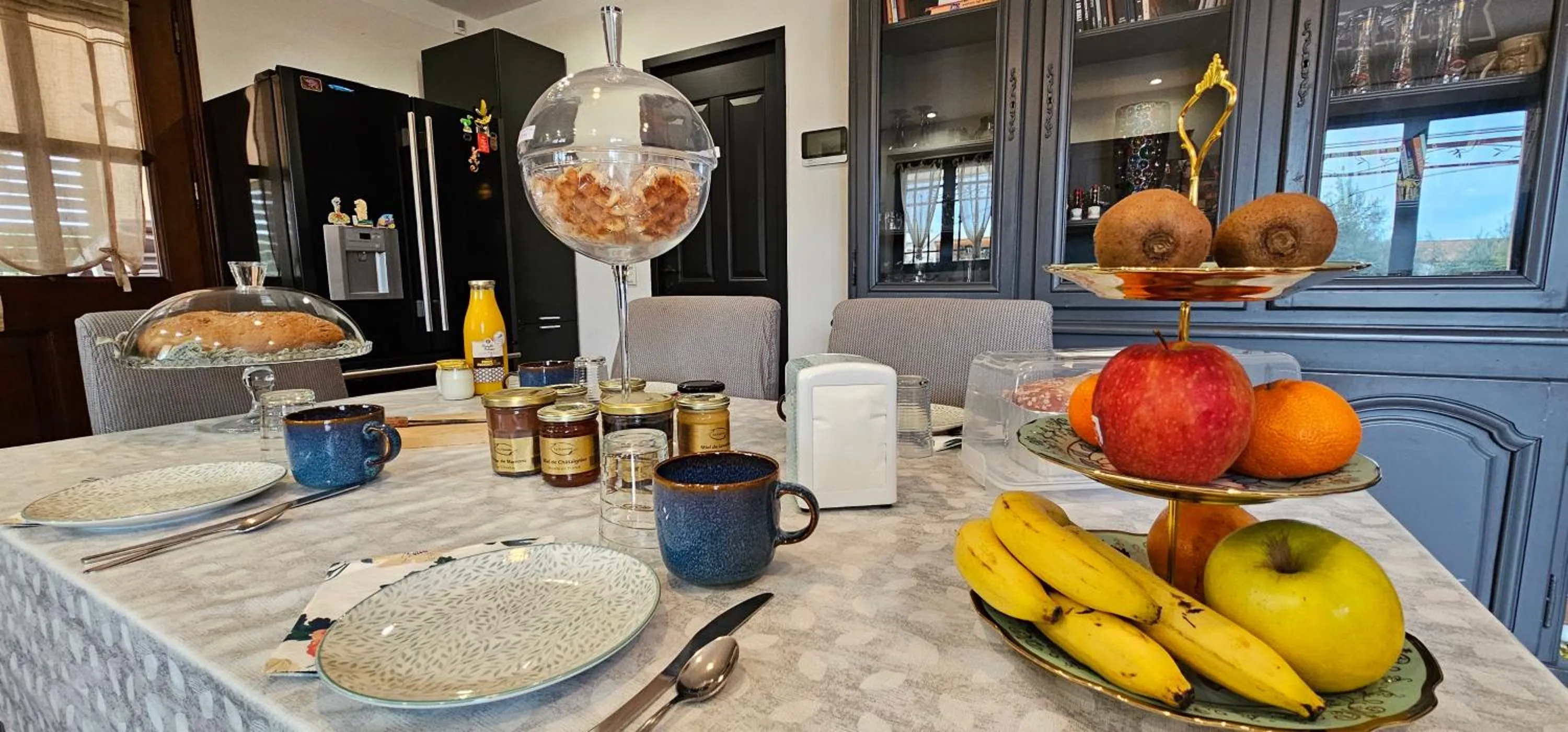 Breakfast in Villa Tropez Chambres d'hôtes