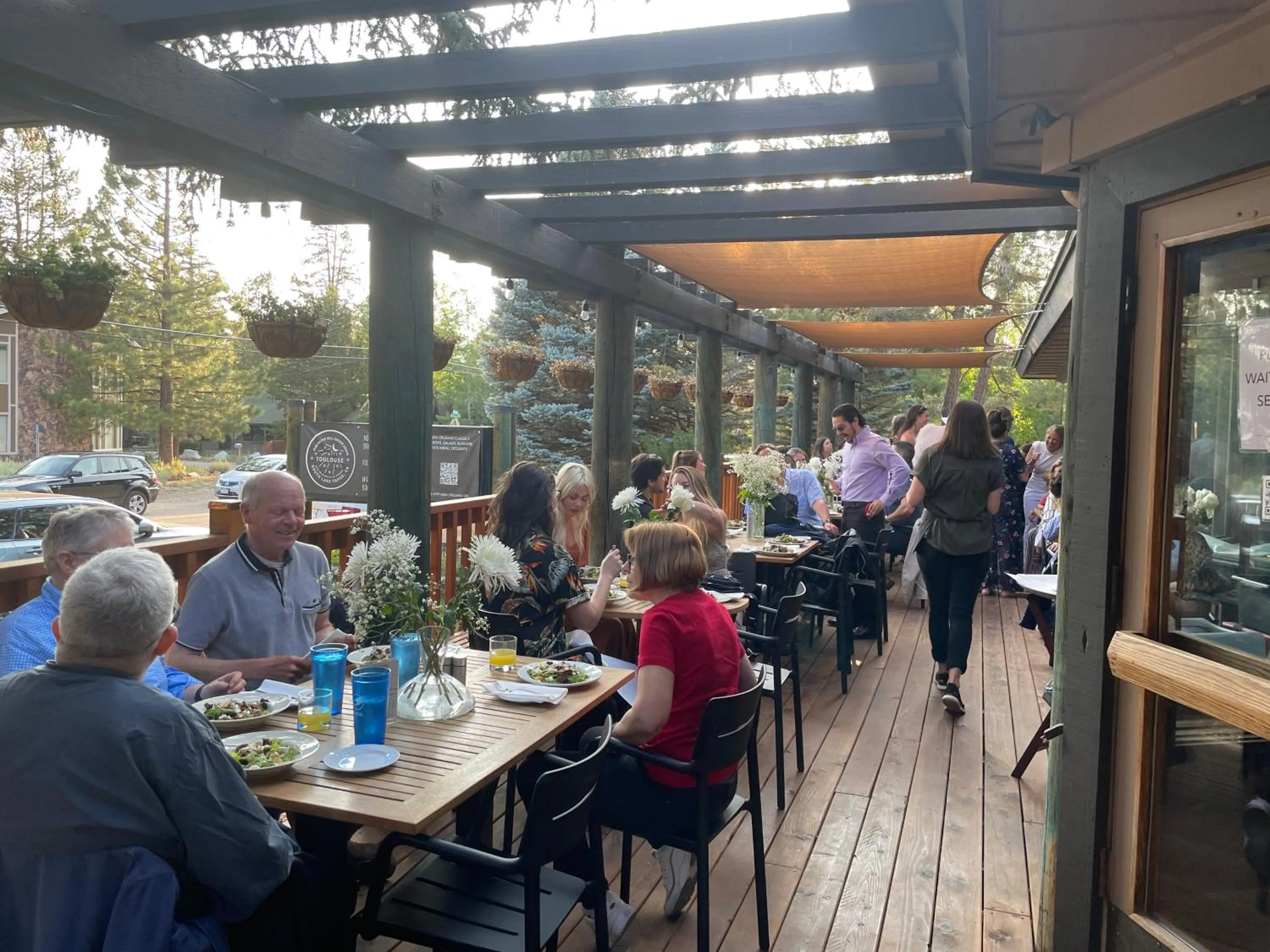 Restaurant/places to eat in Station House Inn South Lake Tahoe