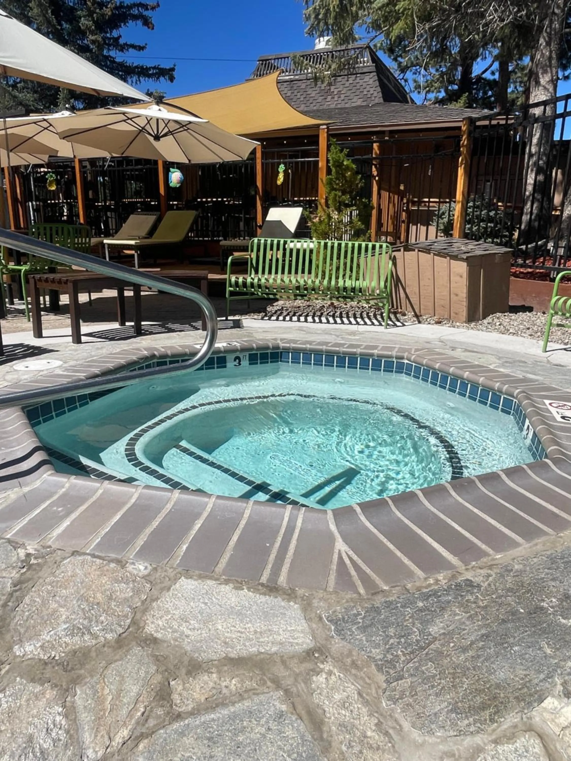 Hot Tub in Station House Inn South Lake Tahoe