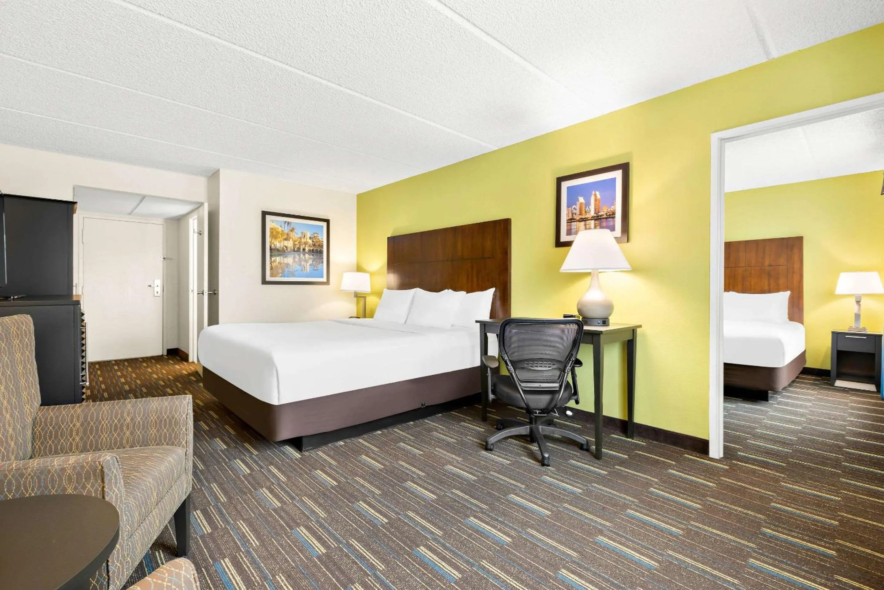 Bedroom, Bed in Comfort Inn Chula Vista San Diego South