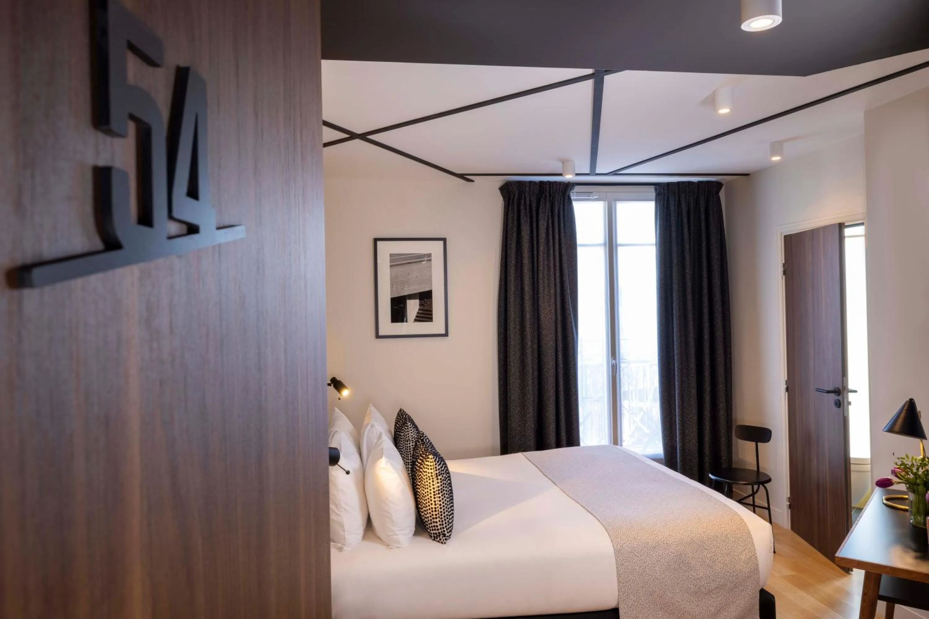 Bed in Paris Art Hotel Quartier Latin by Malone