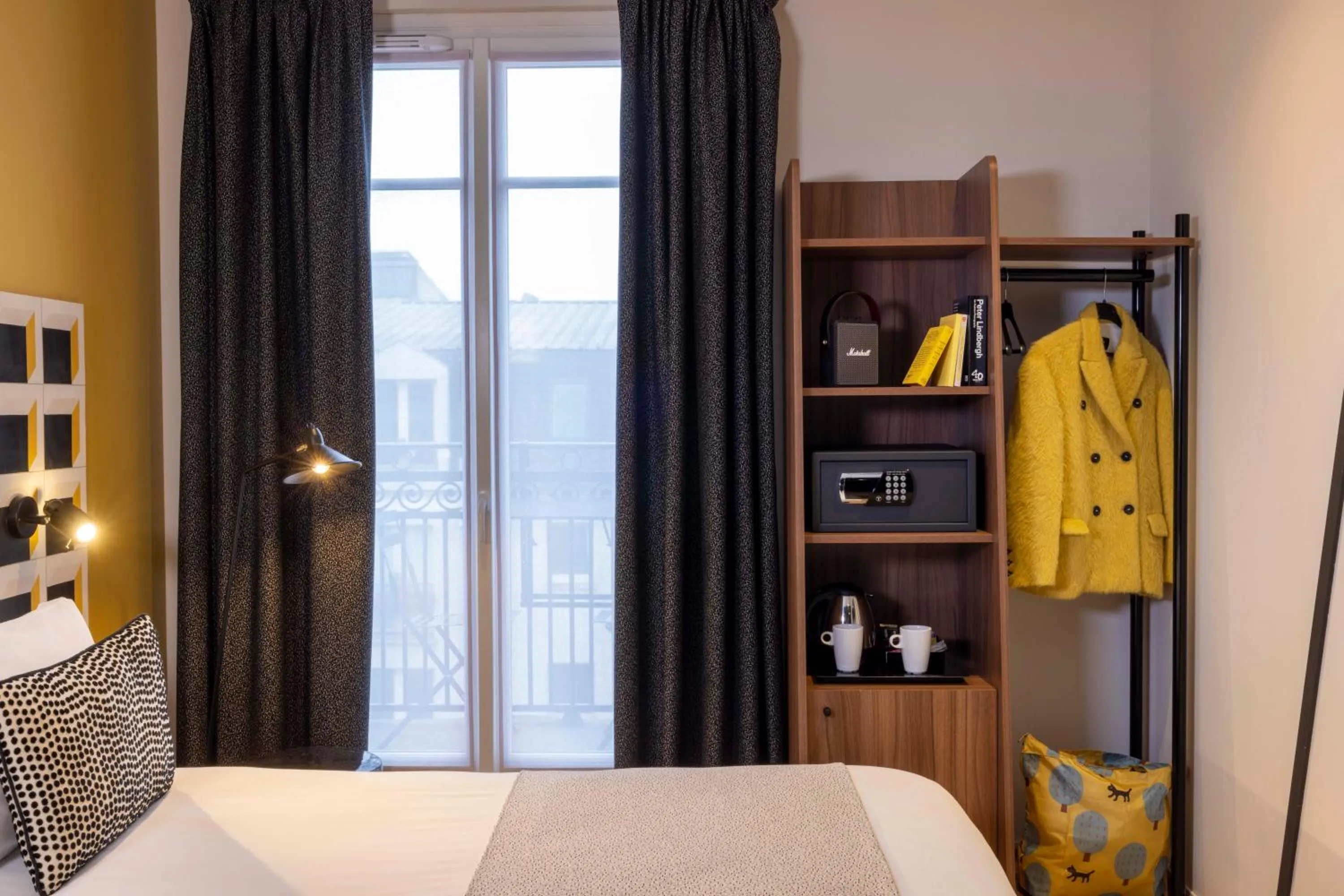 Bed in Paris Art Hotel Quartier Latin by Malone