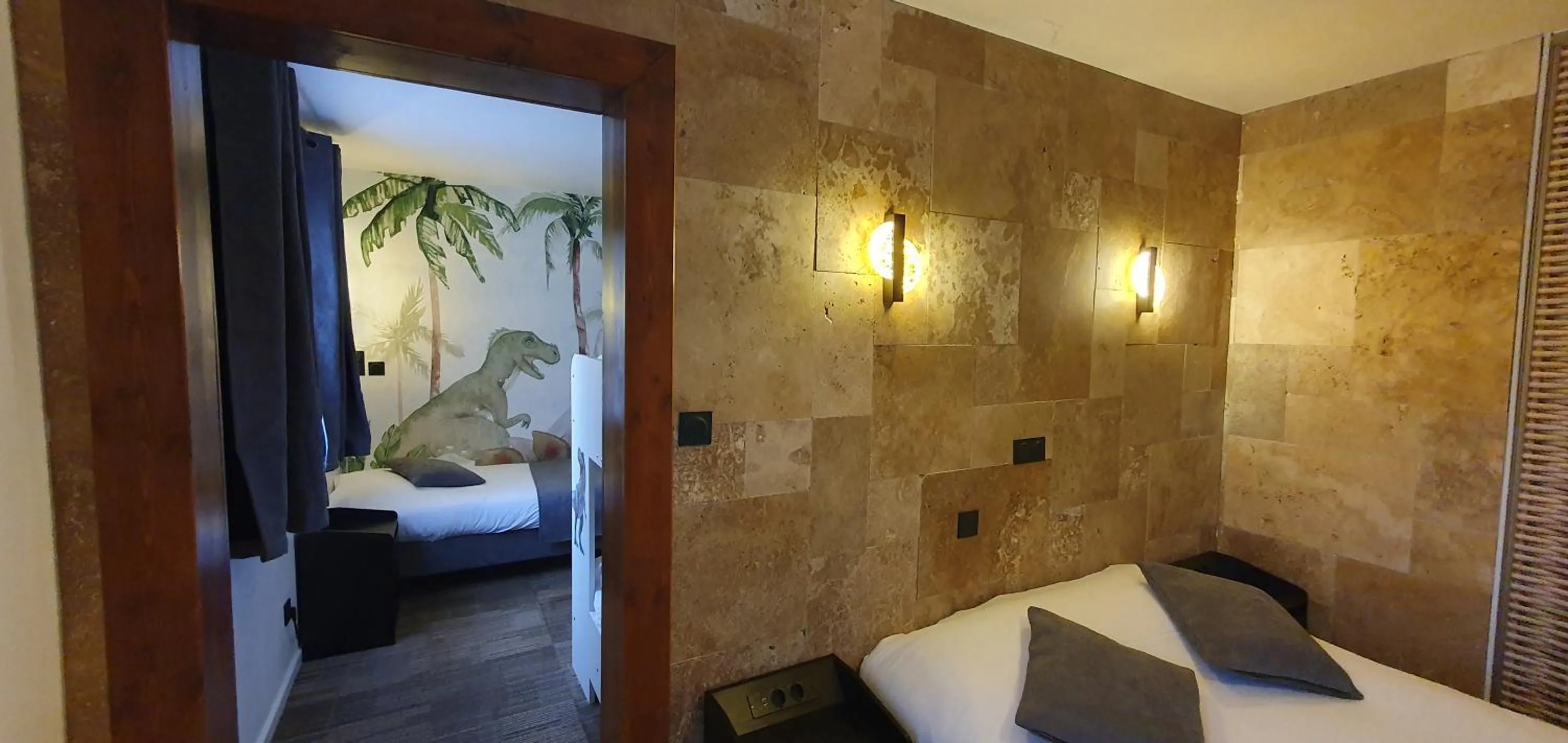 Bedroom, Bed in Hôtel du Moulin de la Brevette