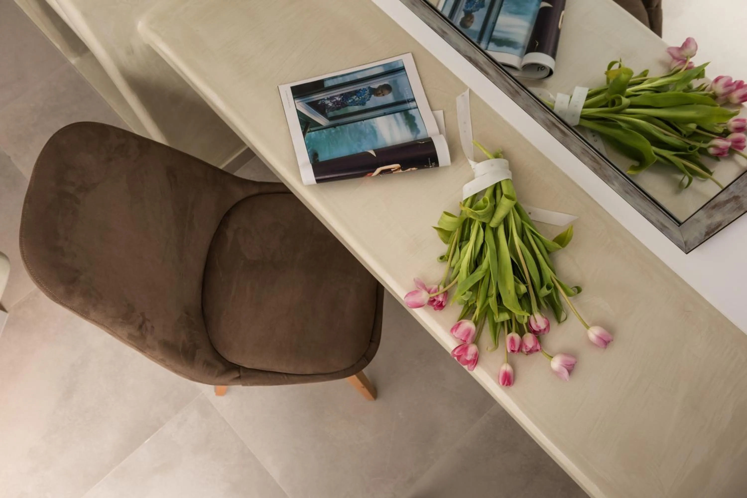 Living room in Marvarit Suites