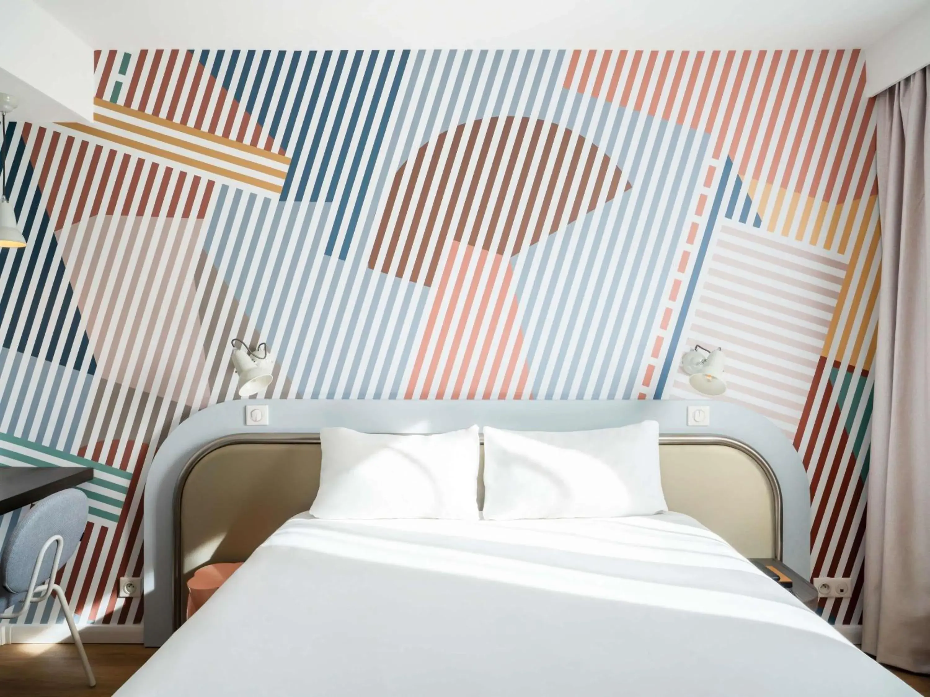 Standard Double Room with Sofa Bed in ibis Styles Paris Porte d'Orléans Standard Double Room with Sofa Bed in ibis Styles Paris Porte d'Orléans