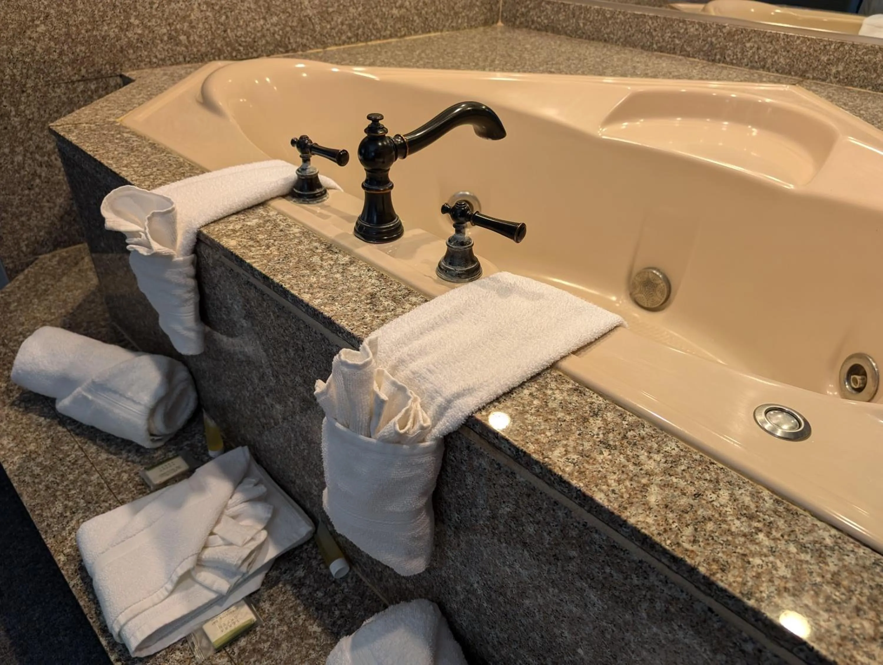 Hot Tub in Travelodge by Wyndham Enid