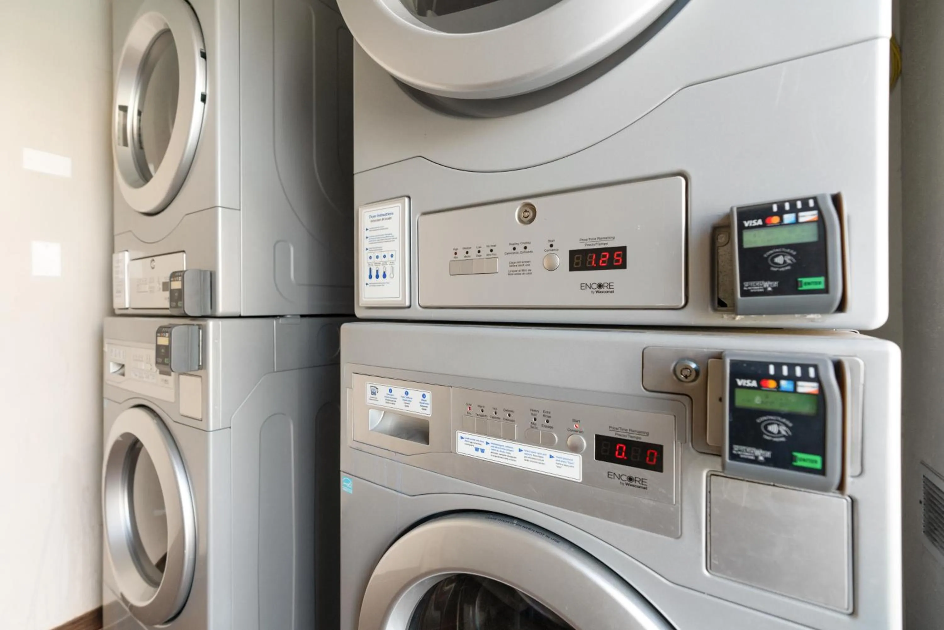 washing machine in Chase Suites Brea-Fullerton - North Orange County