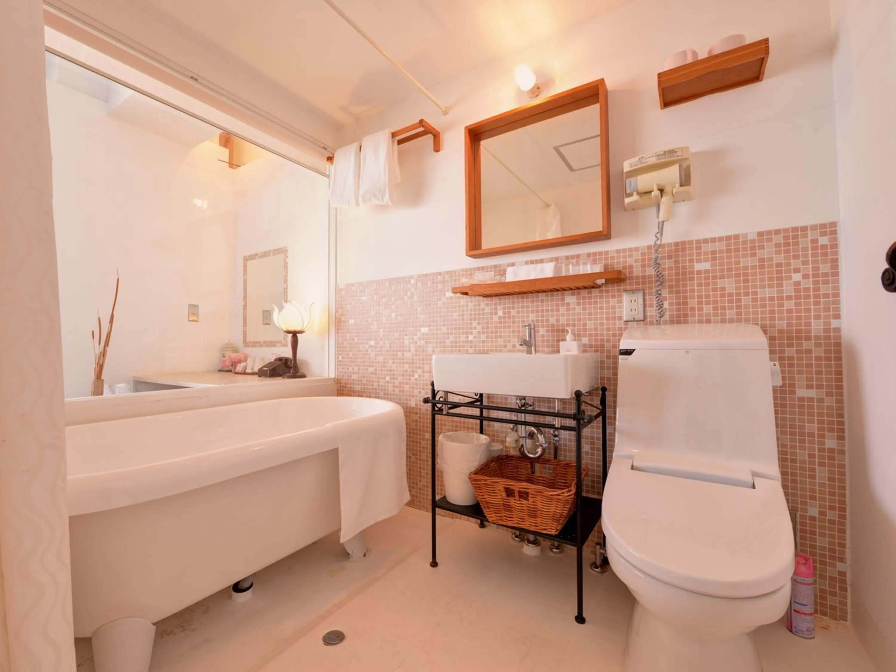 Toilet in Sound Swell Resort