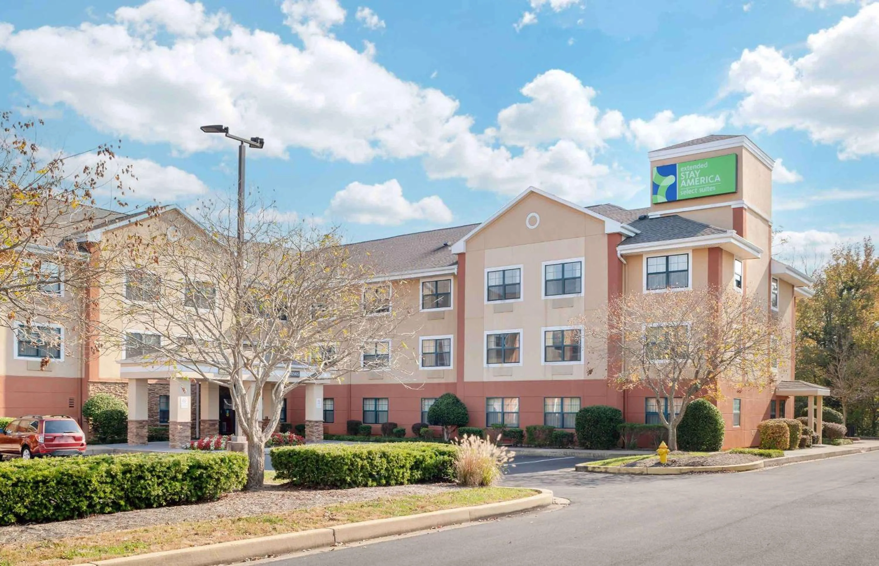Property building in Extended Stay America Select Suites - Lexington Park - Pax River