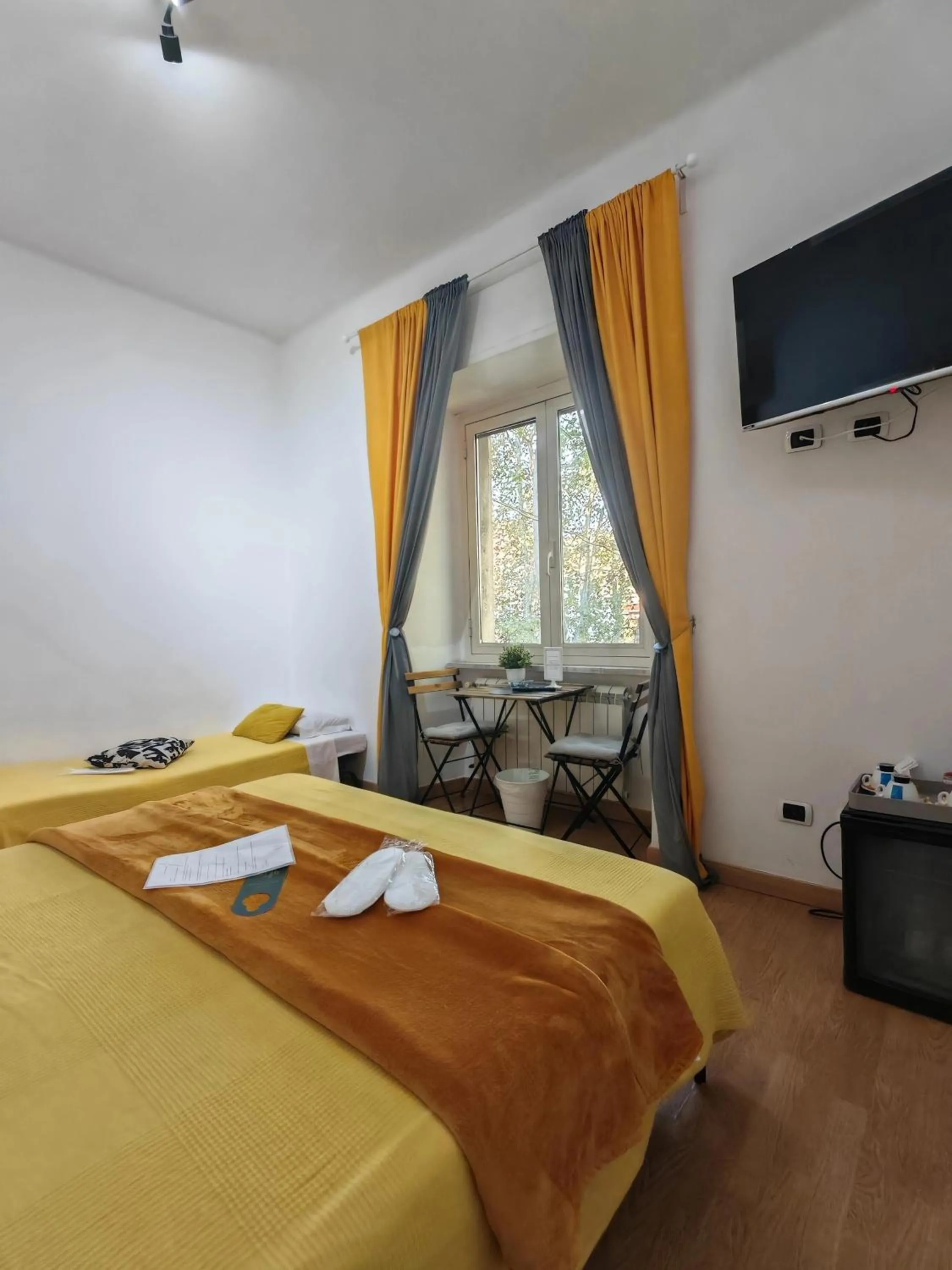 Bed in AD Trastevere Guest House - by AD Roma