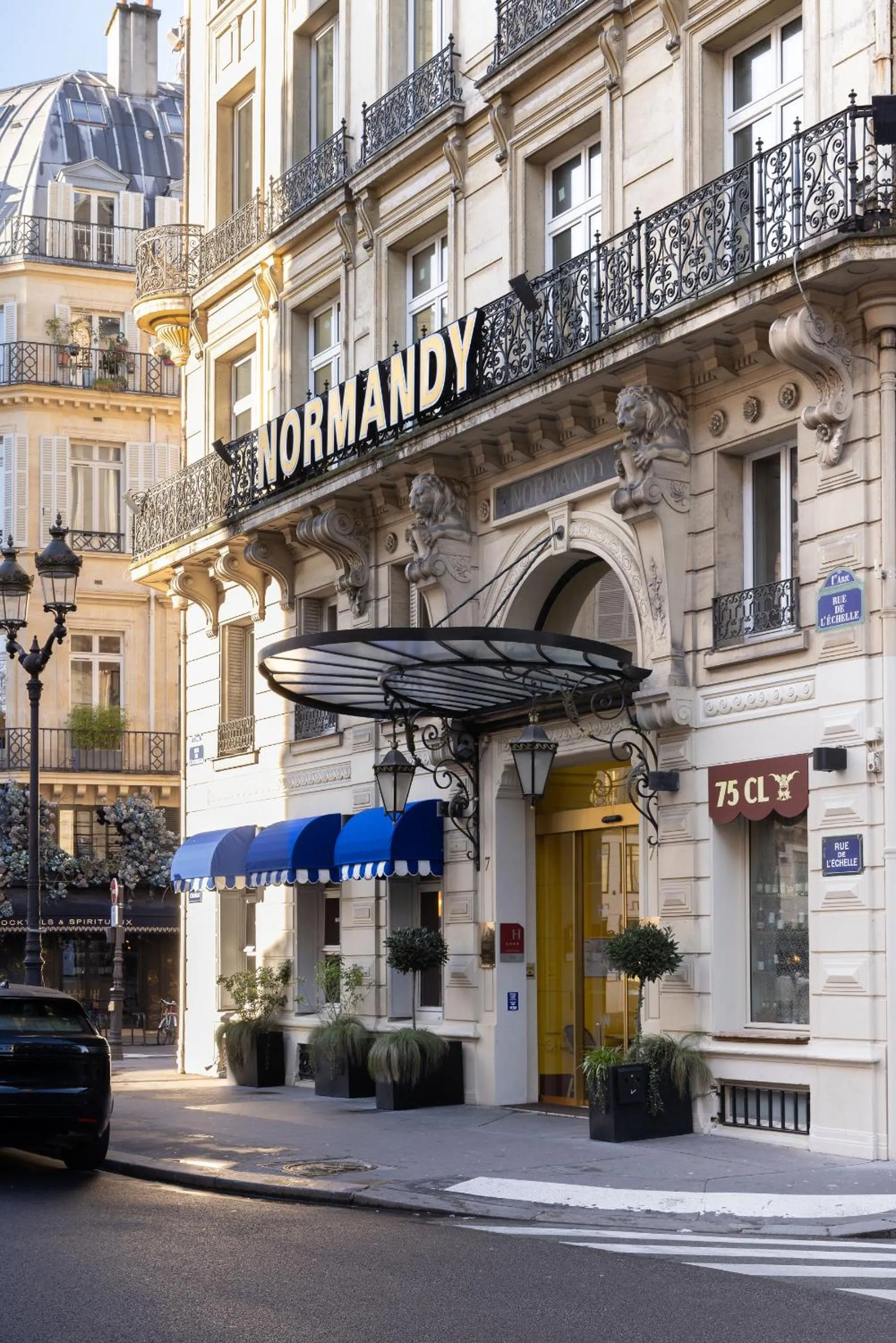 Property building in Normandy Le Chantier